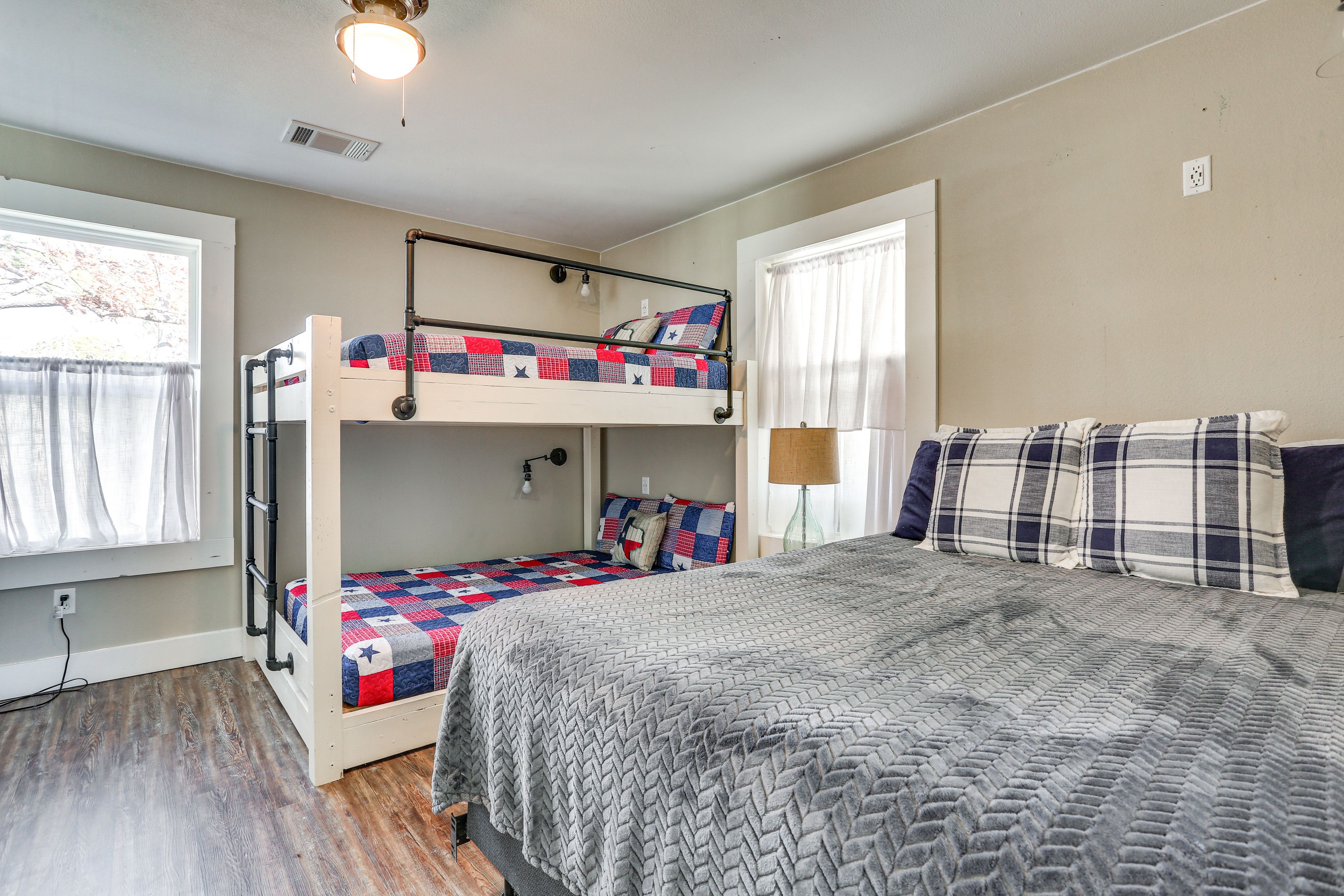 Bedroom 3 | 2nd Floor | Queen Bed | Full Bunk Bed