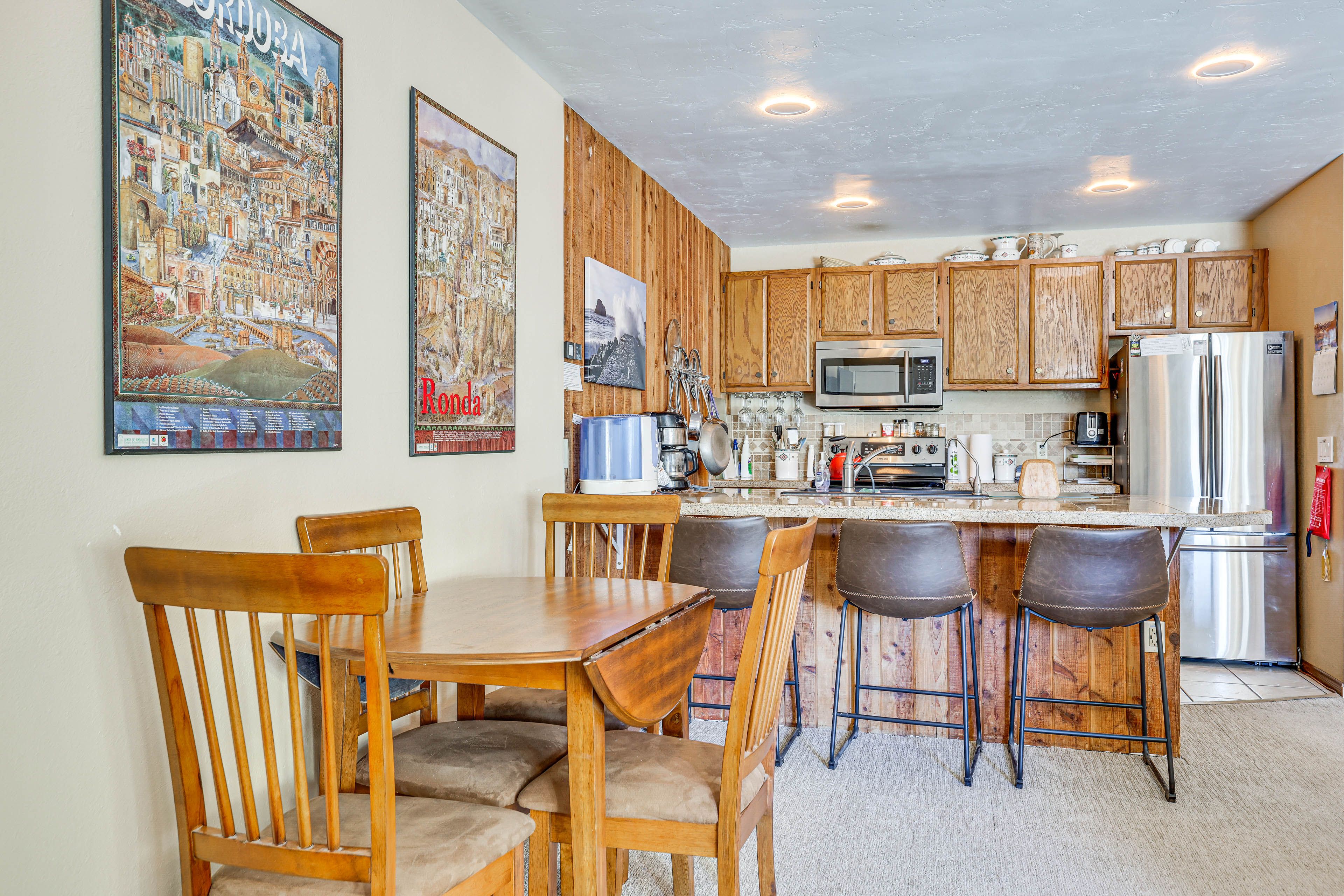 Dining Area | Dishware/Flatware | Trash Bags/Paper Towels