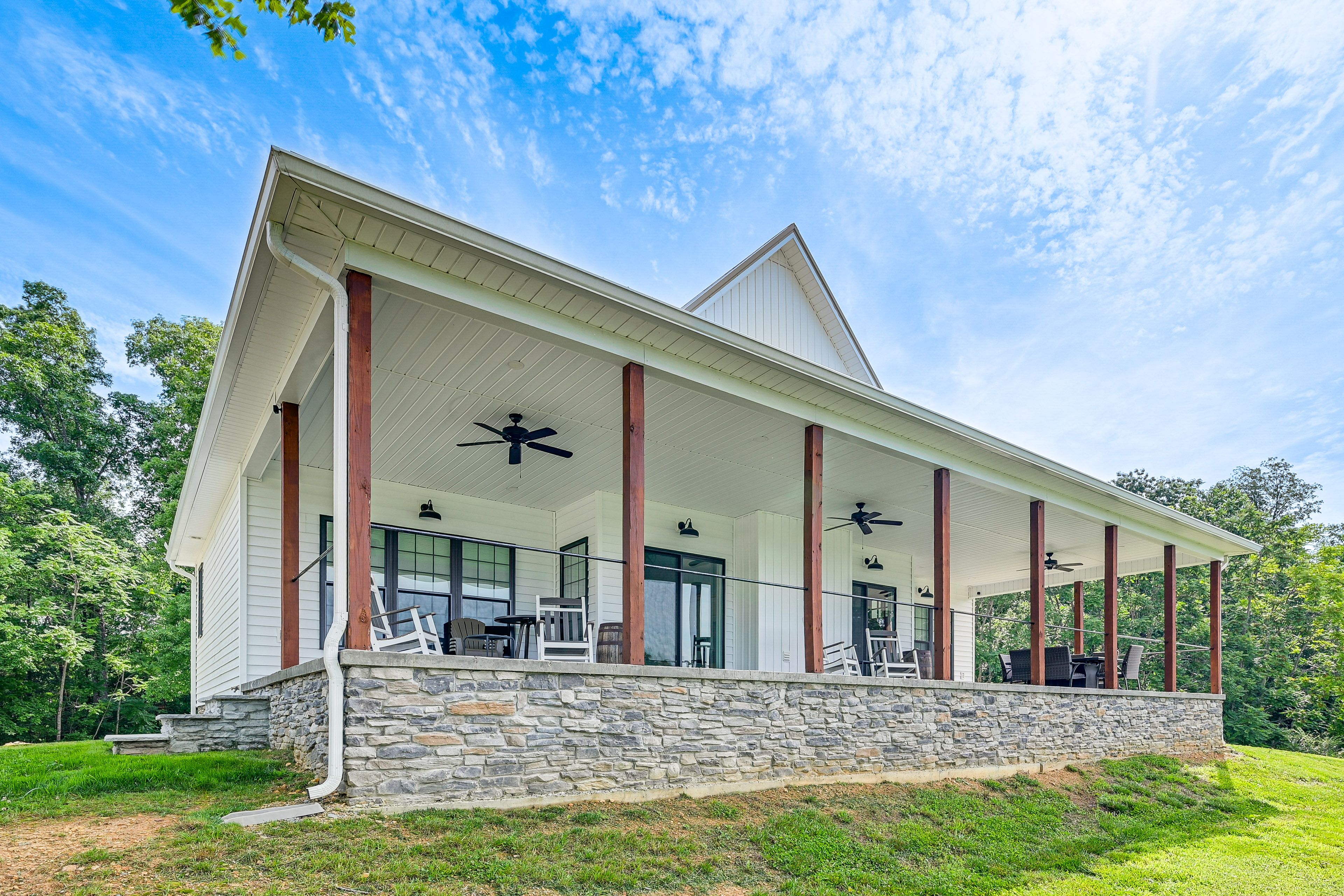 Outdoor Space | Gas Grill | Views of Dale Hollow Lake