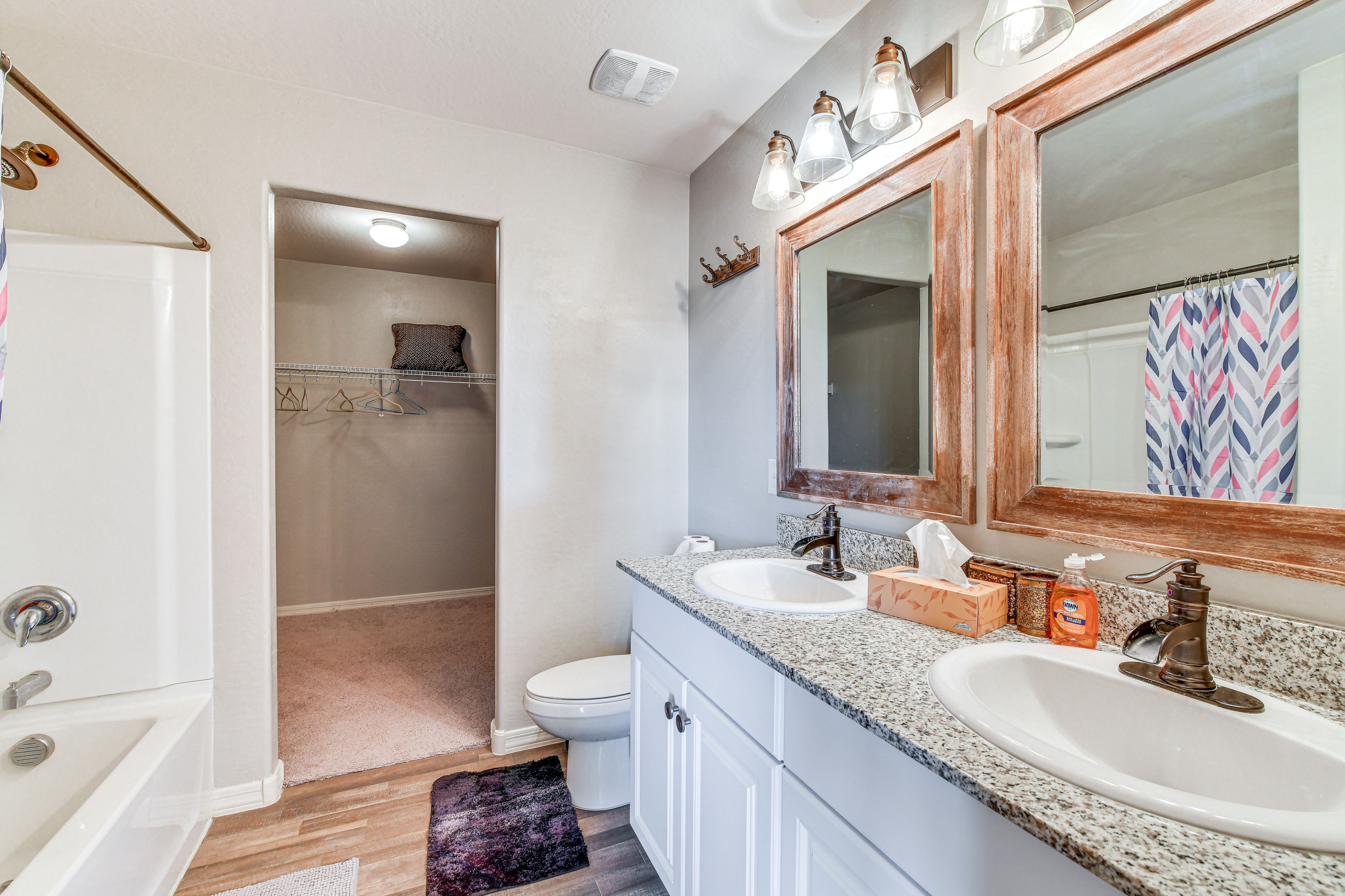 Bathroom | Complimentary Toiletries | Towels Provided | 2nd Floor