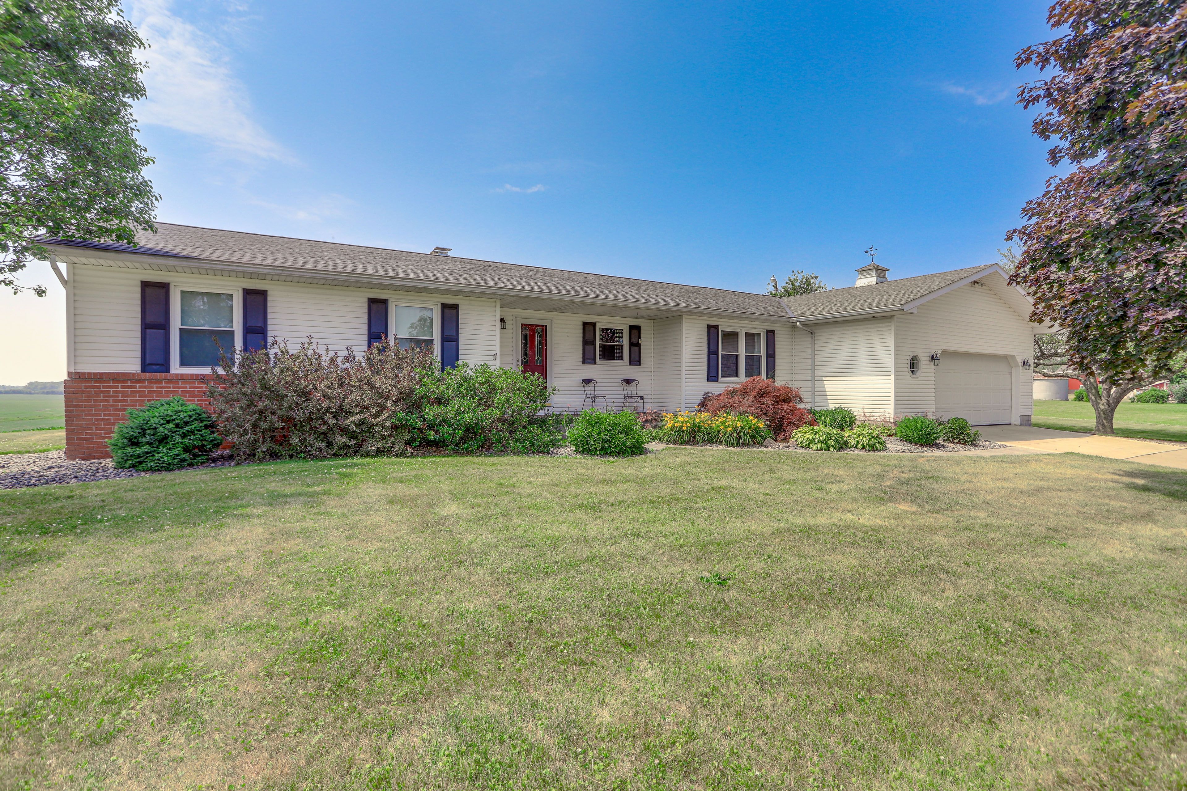Single-Story House | Self Check-In | 9 Mi to Fowler Woods Nature Preserve