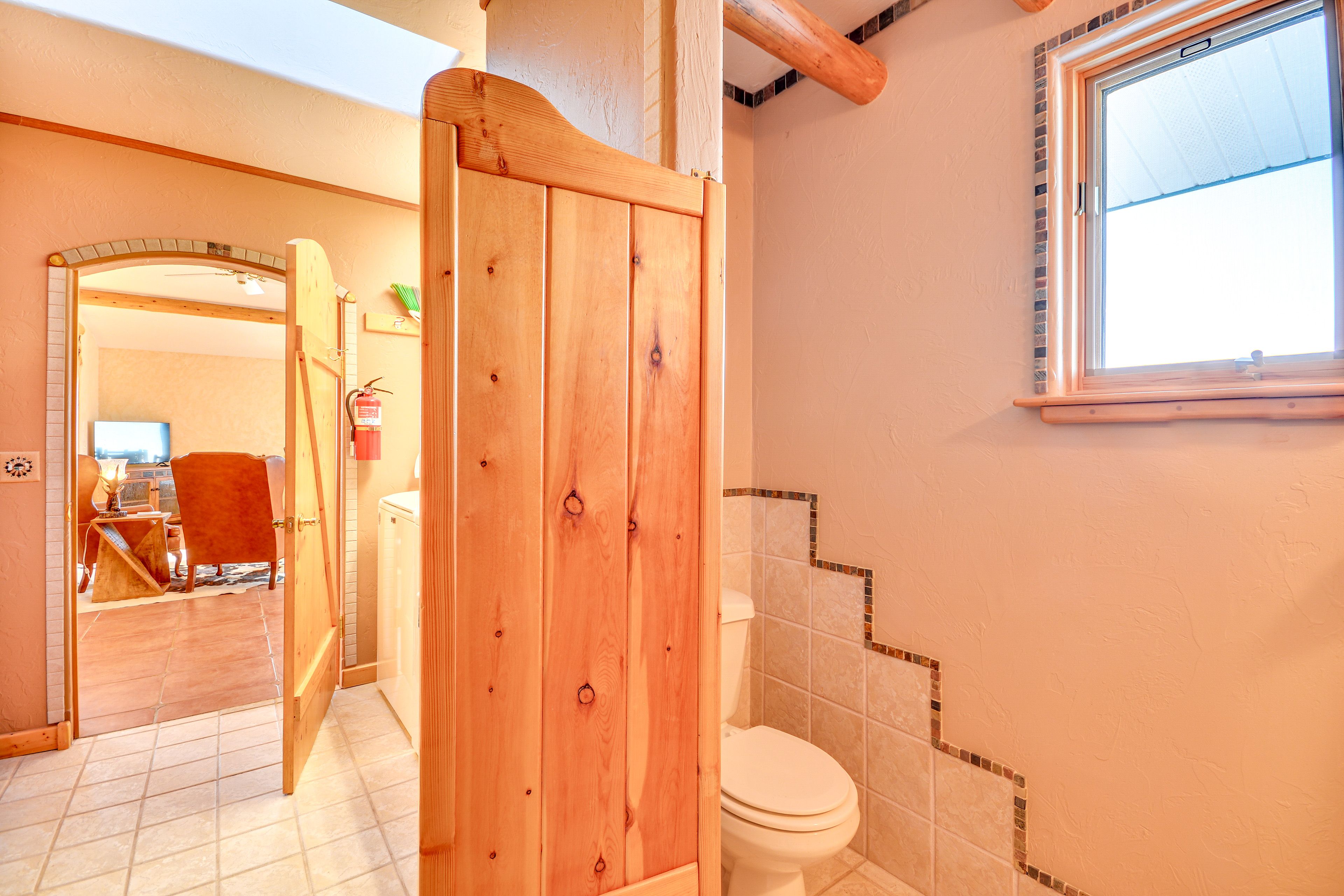 Half Bathroom | Main Level