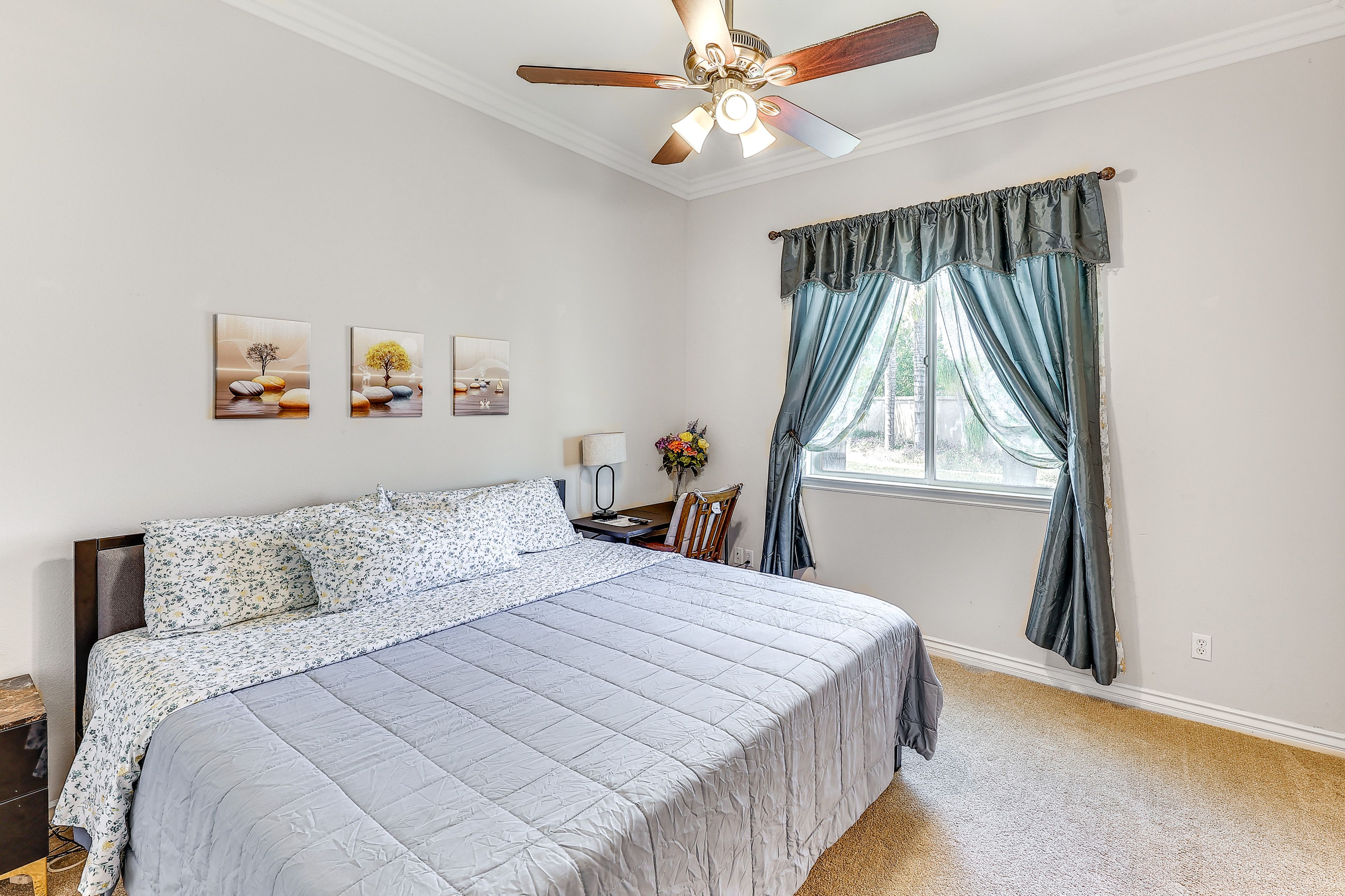 Bedroom 1 | King Bed | Linens Provided | En-Suite Bathroom