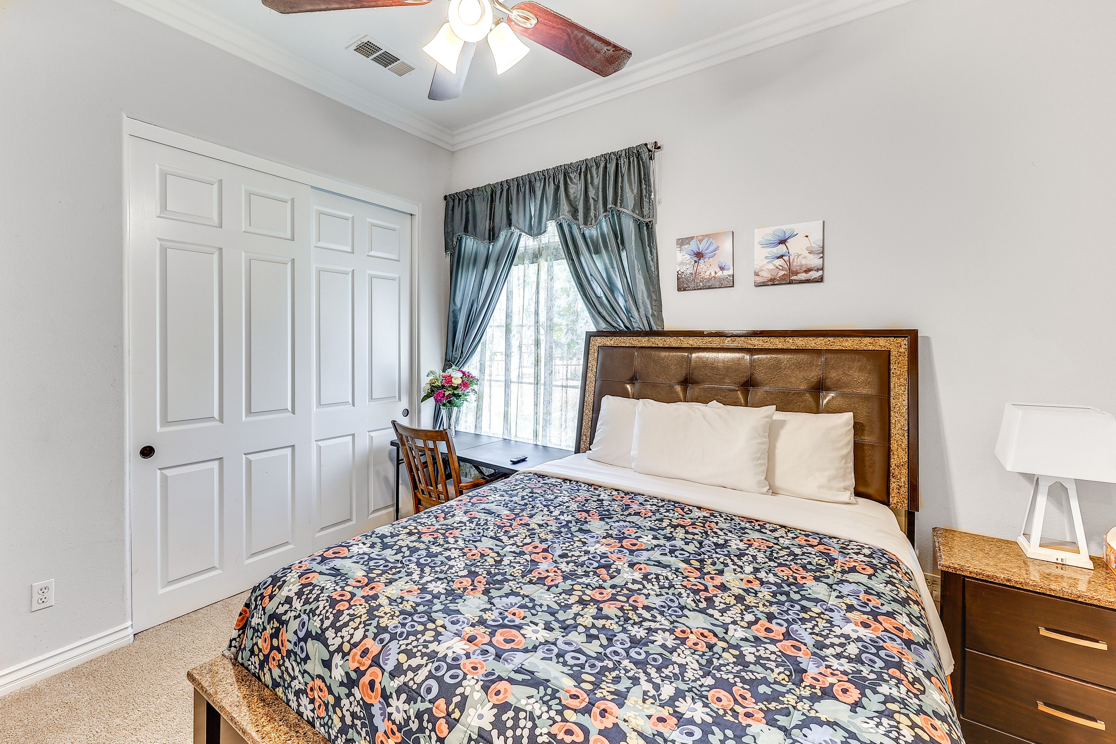 Bedroom 3 | Queen Bed | Smart TV