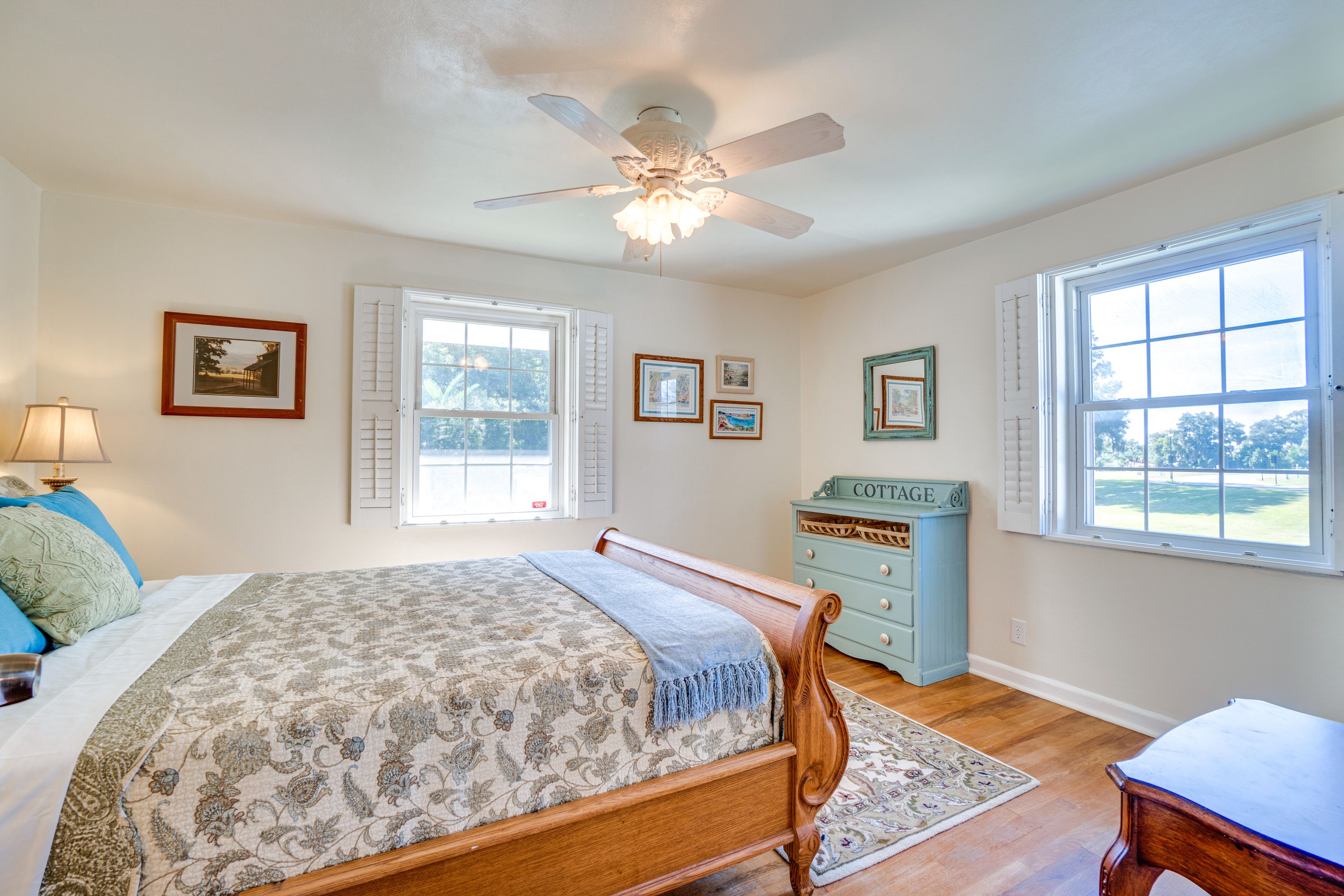 Bedroom 1 | Queen Bed | Linens Provided