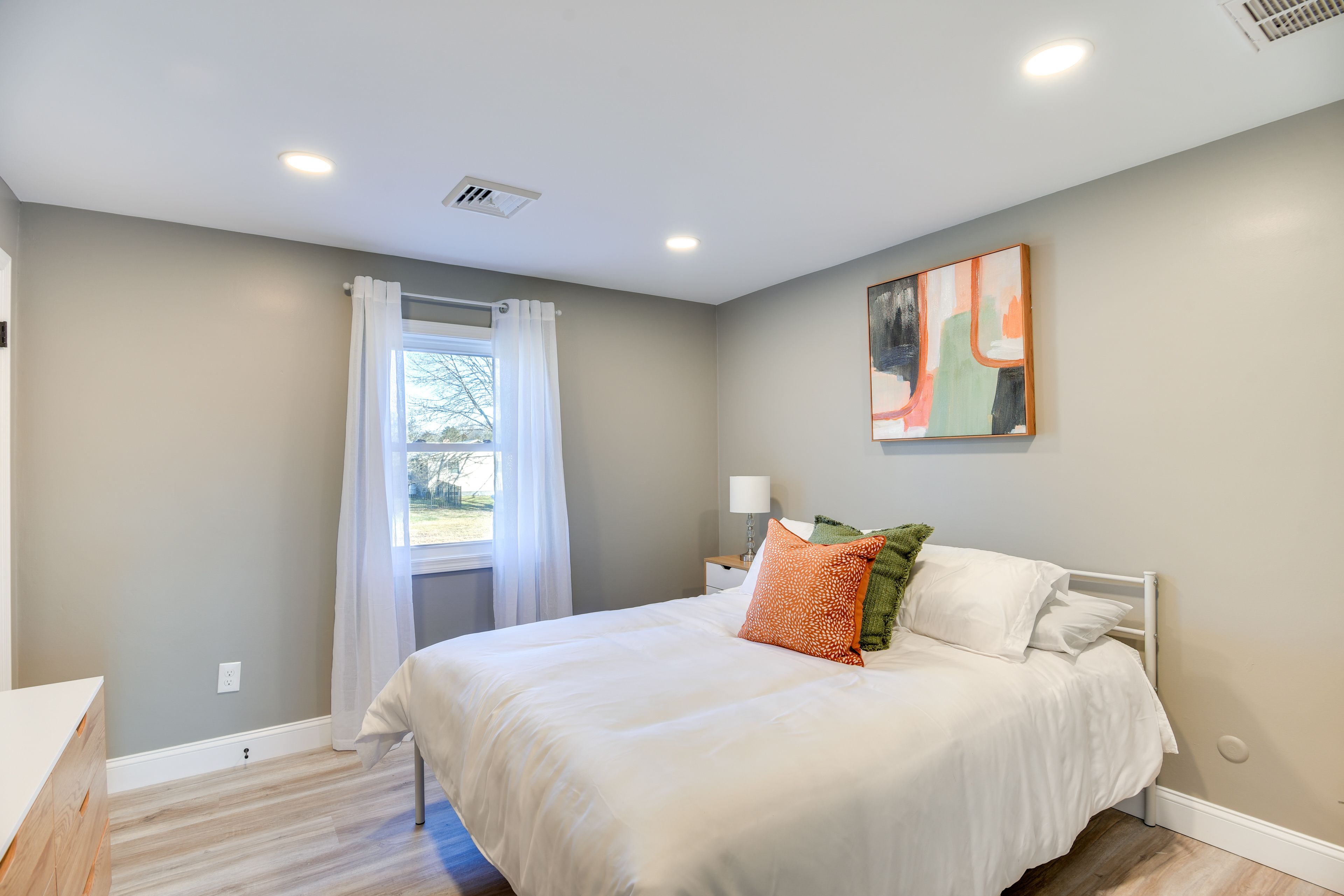 Bedroom 3 | Queen Bed | 1st Floor