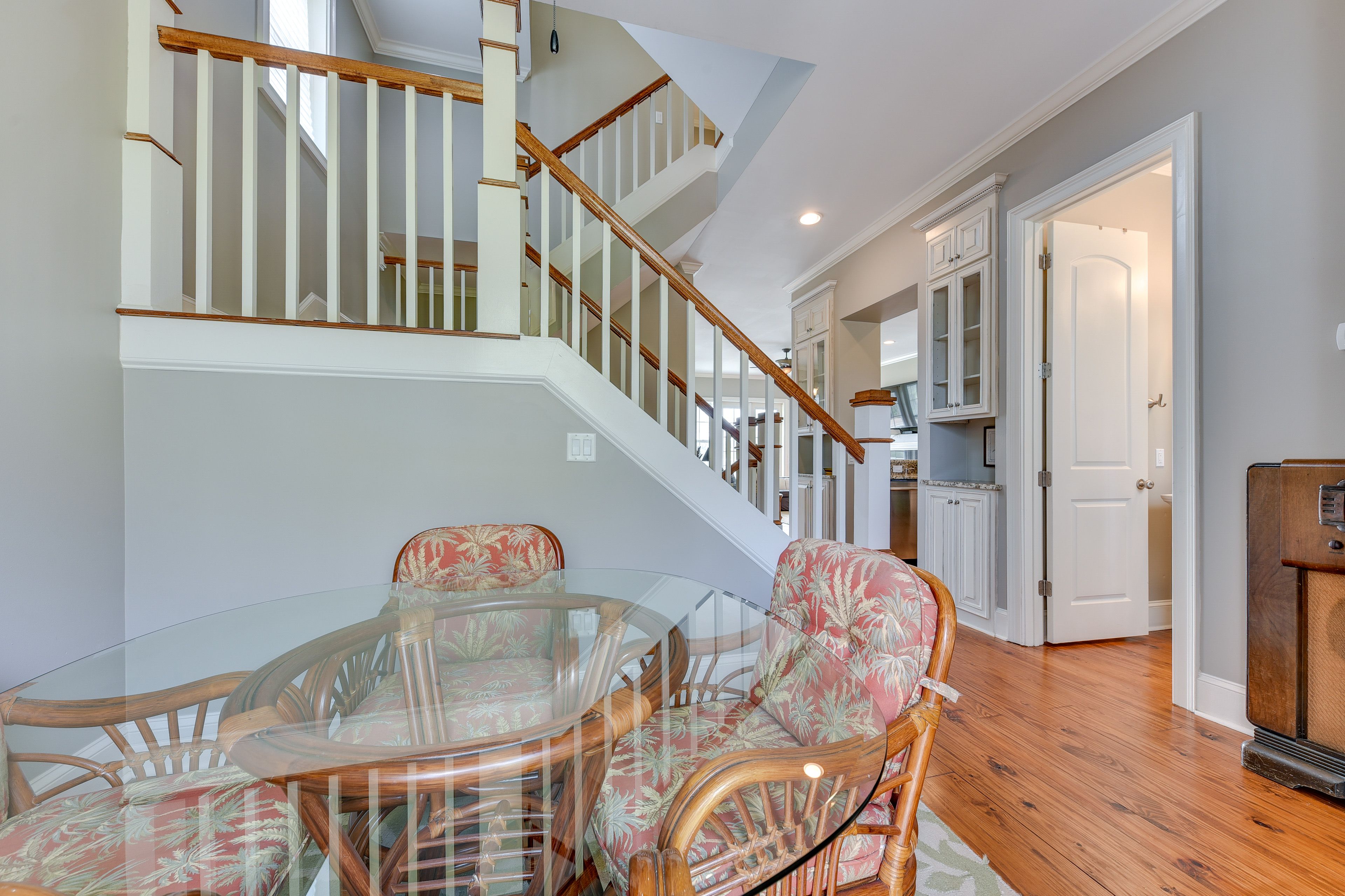Dining Nook | 2nd Floor