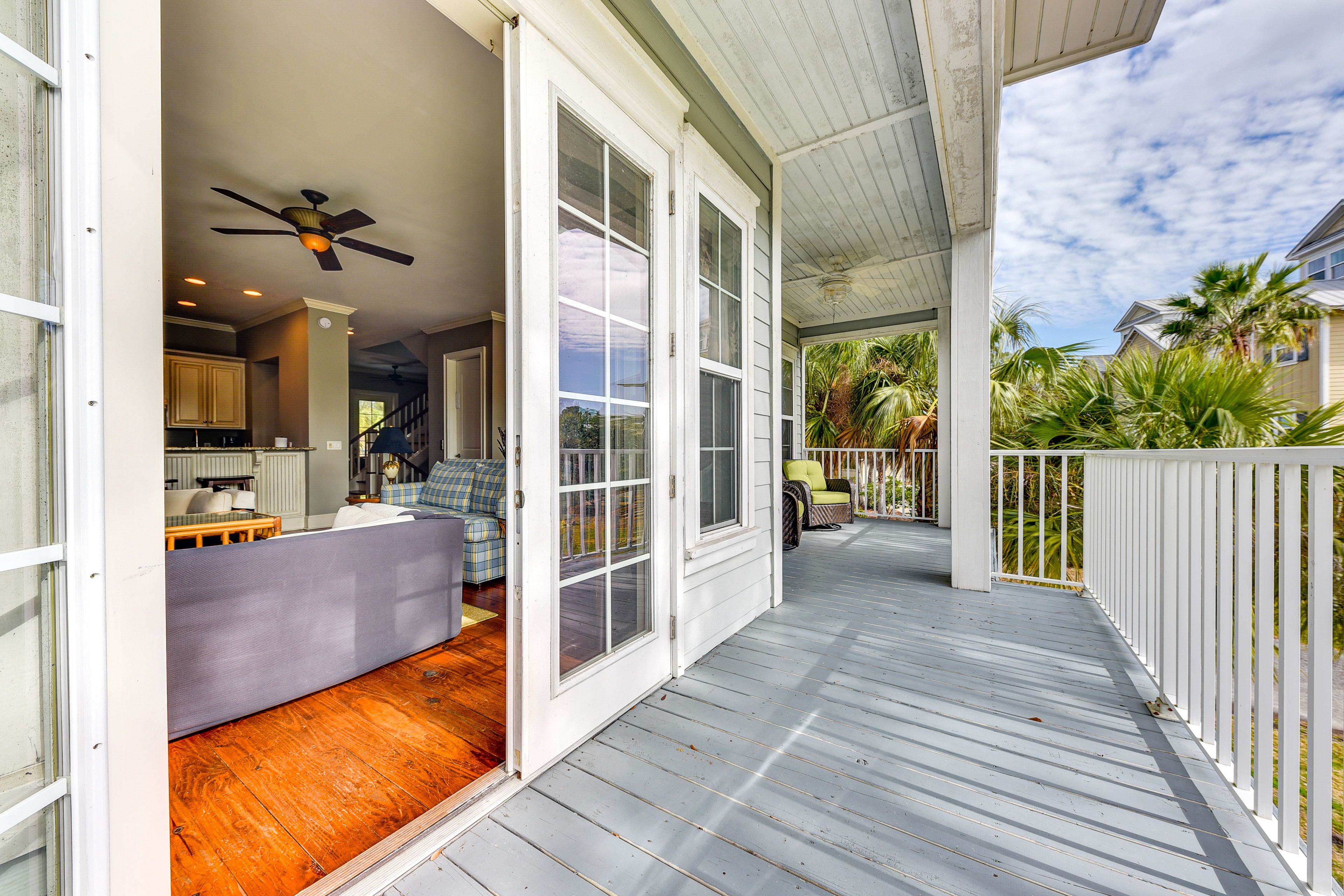 Covered Balcony | Patio Furniture | 2nd Floor