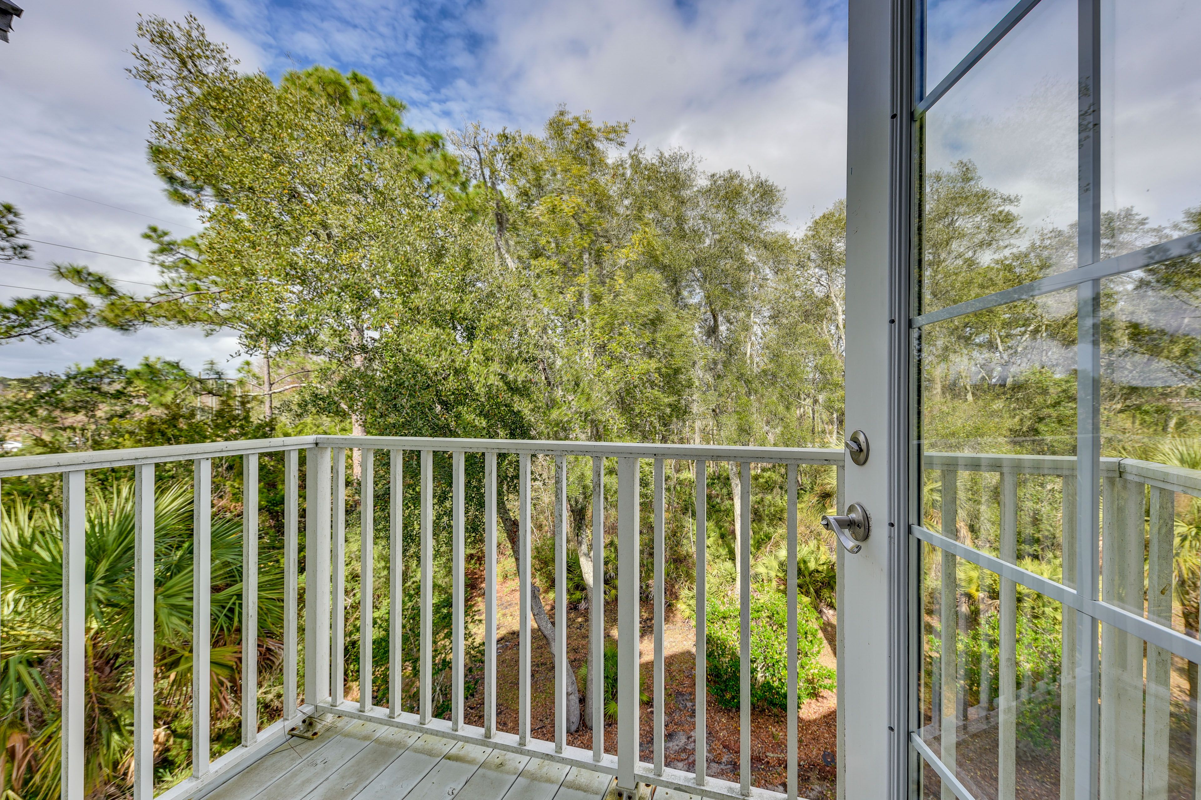 Balcony | Elevator | Multiple Outdoor Areas | Access to Community Amenities