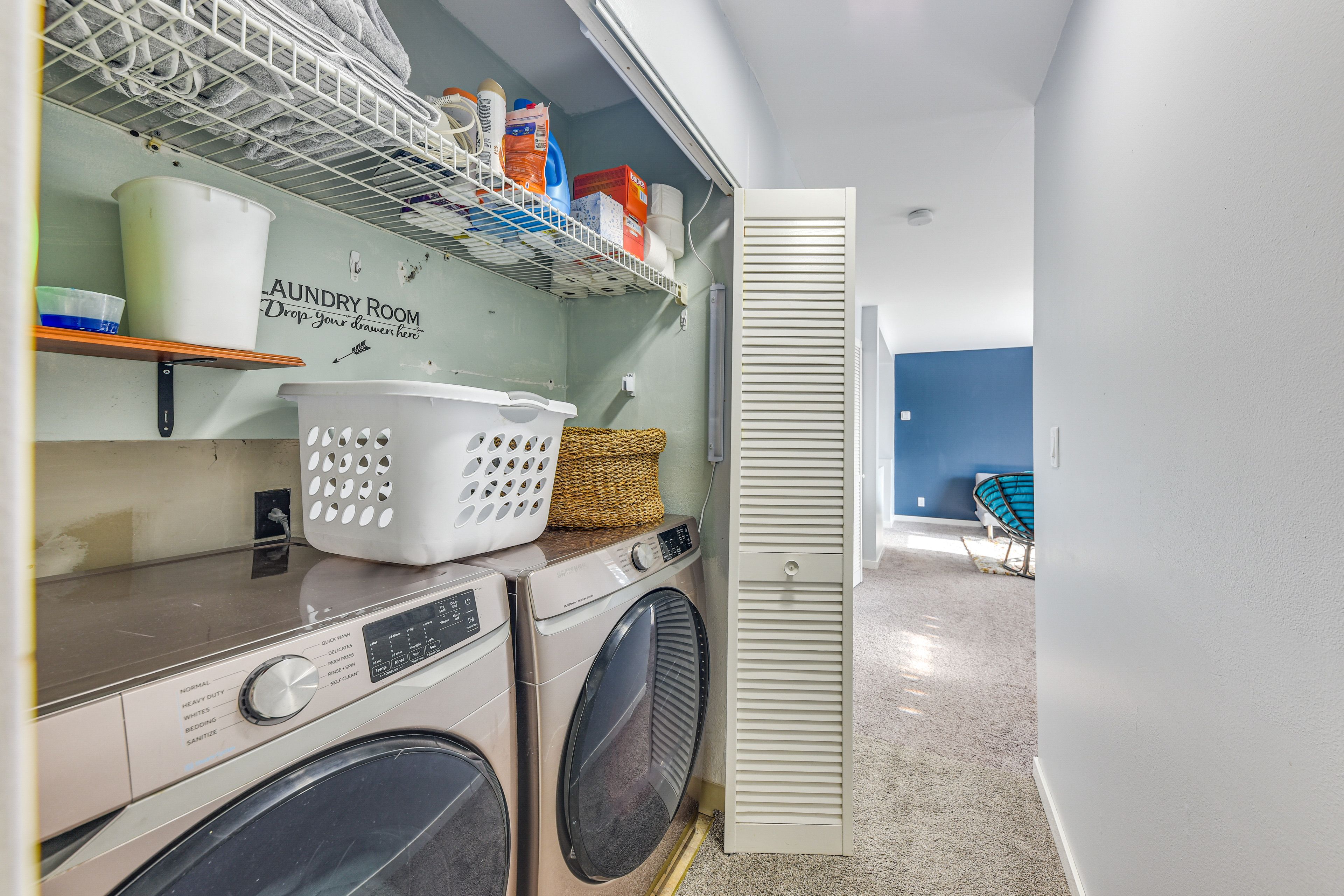 Laundry Area | Washer/Dryer | Hangers | Trash Bags/Paper Towels