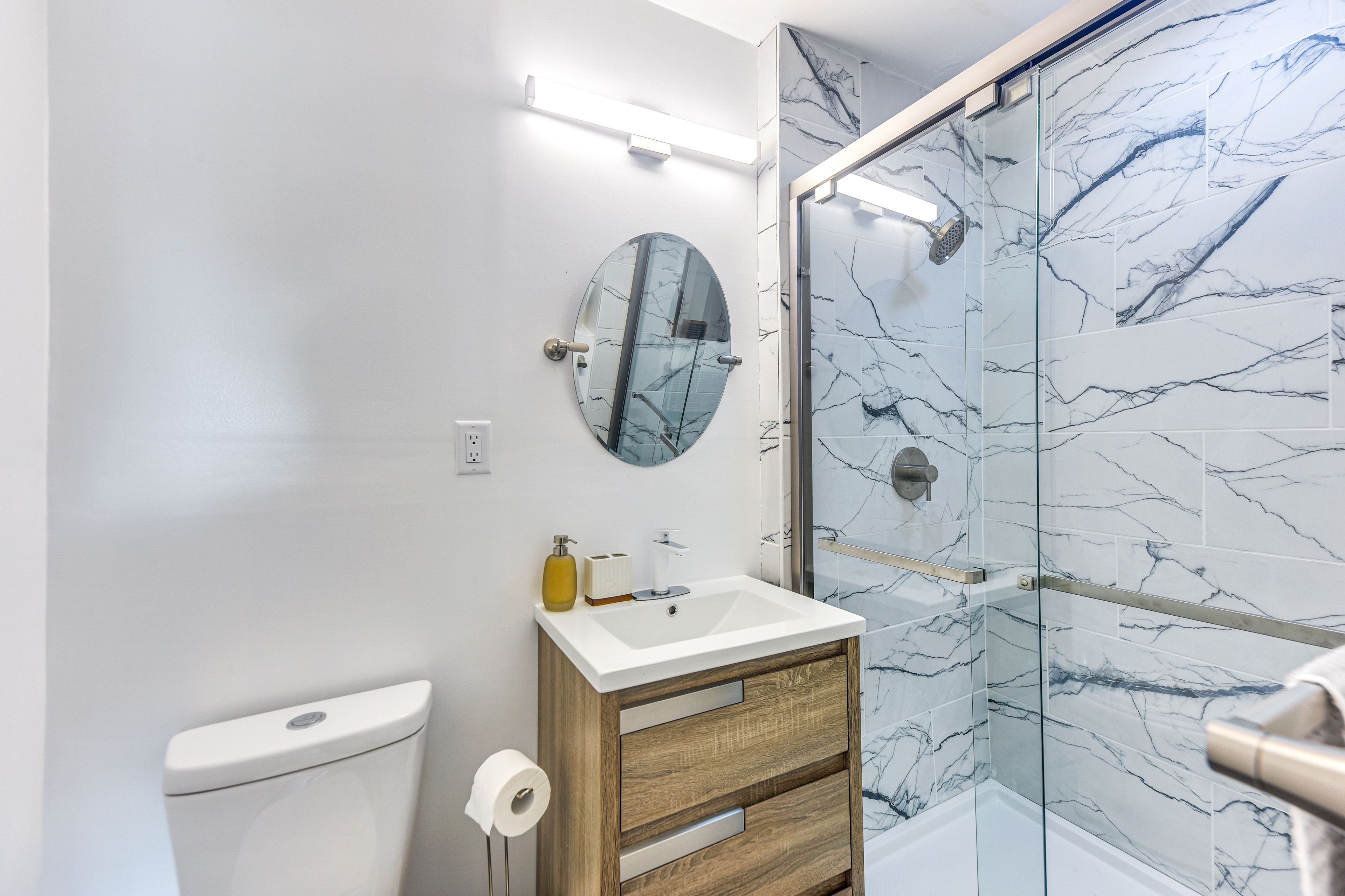 Full Bathroom | Walk-In Shower