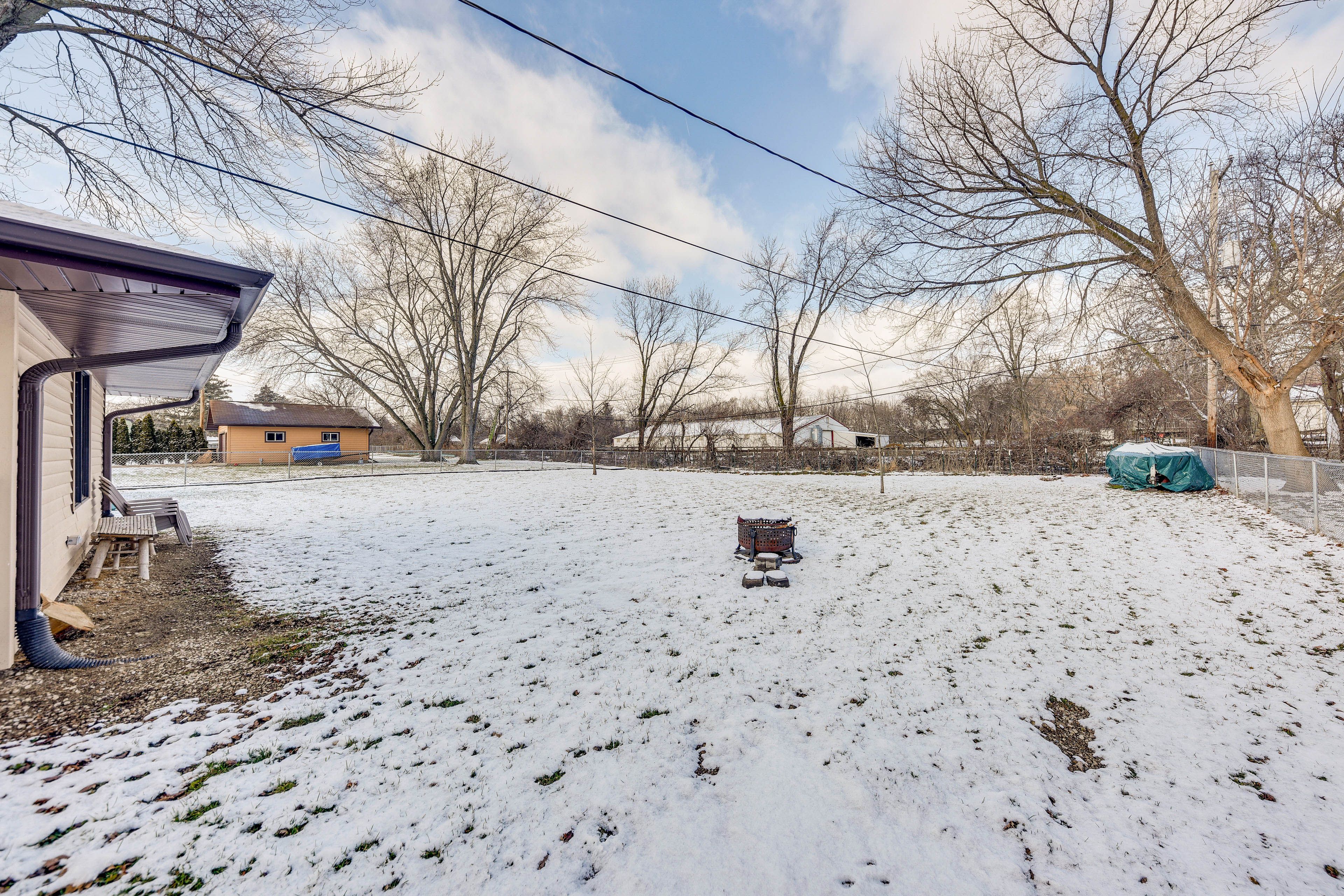 Fenced-In Yard | Fire Pit