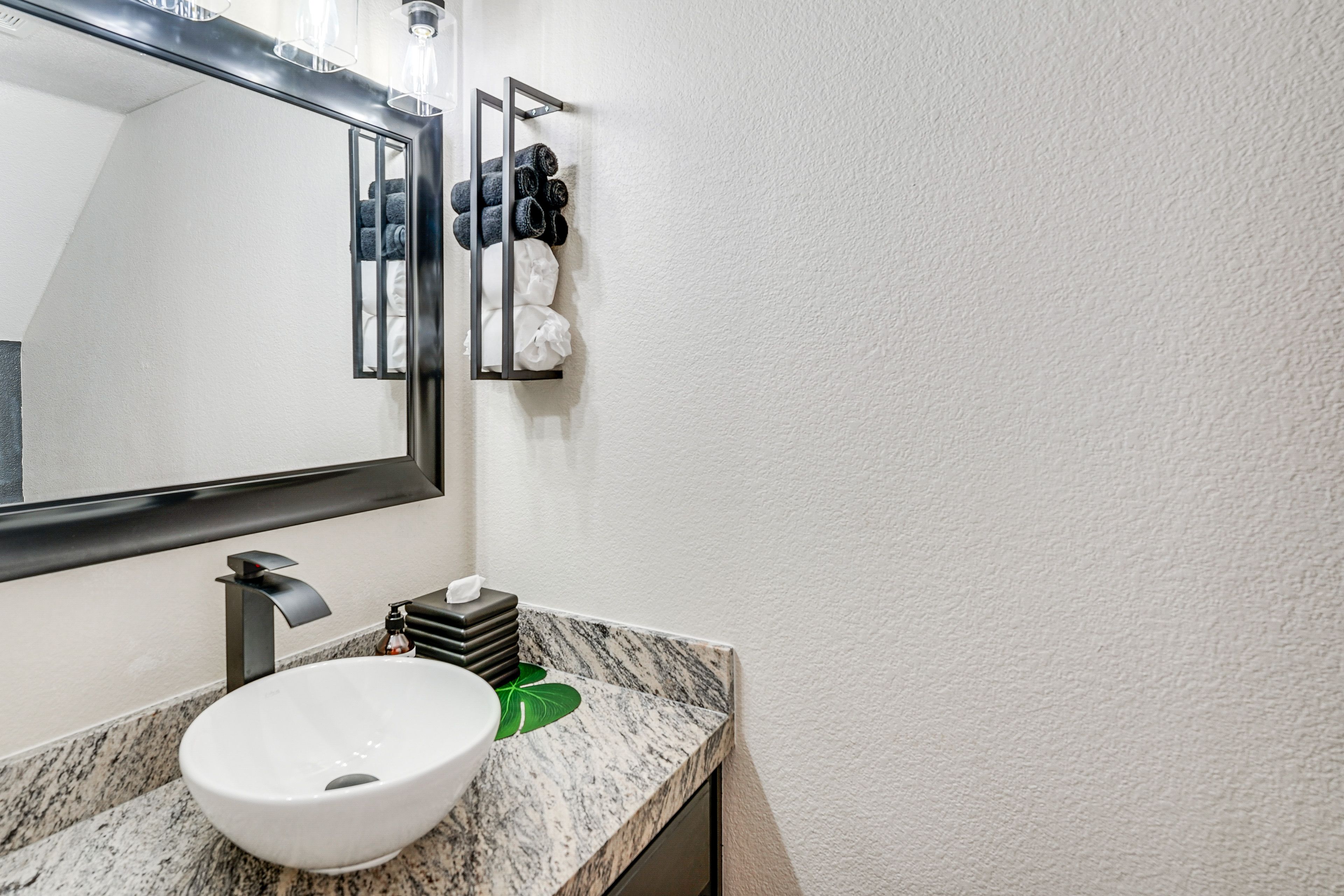 Half Bathroom | 1st Floor