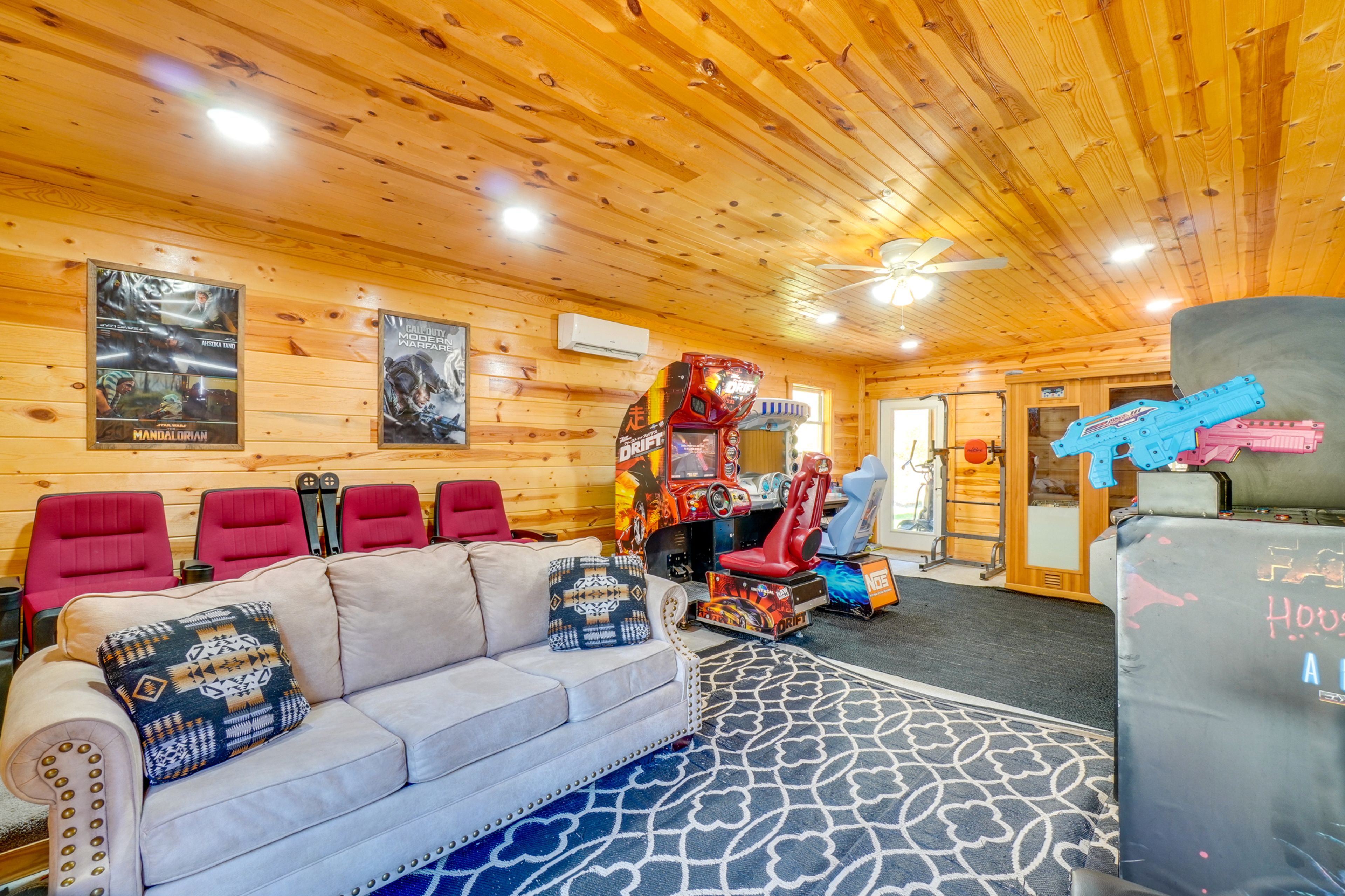 Arcade | Queen Sleeper Sofa | Theater Seats