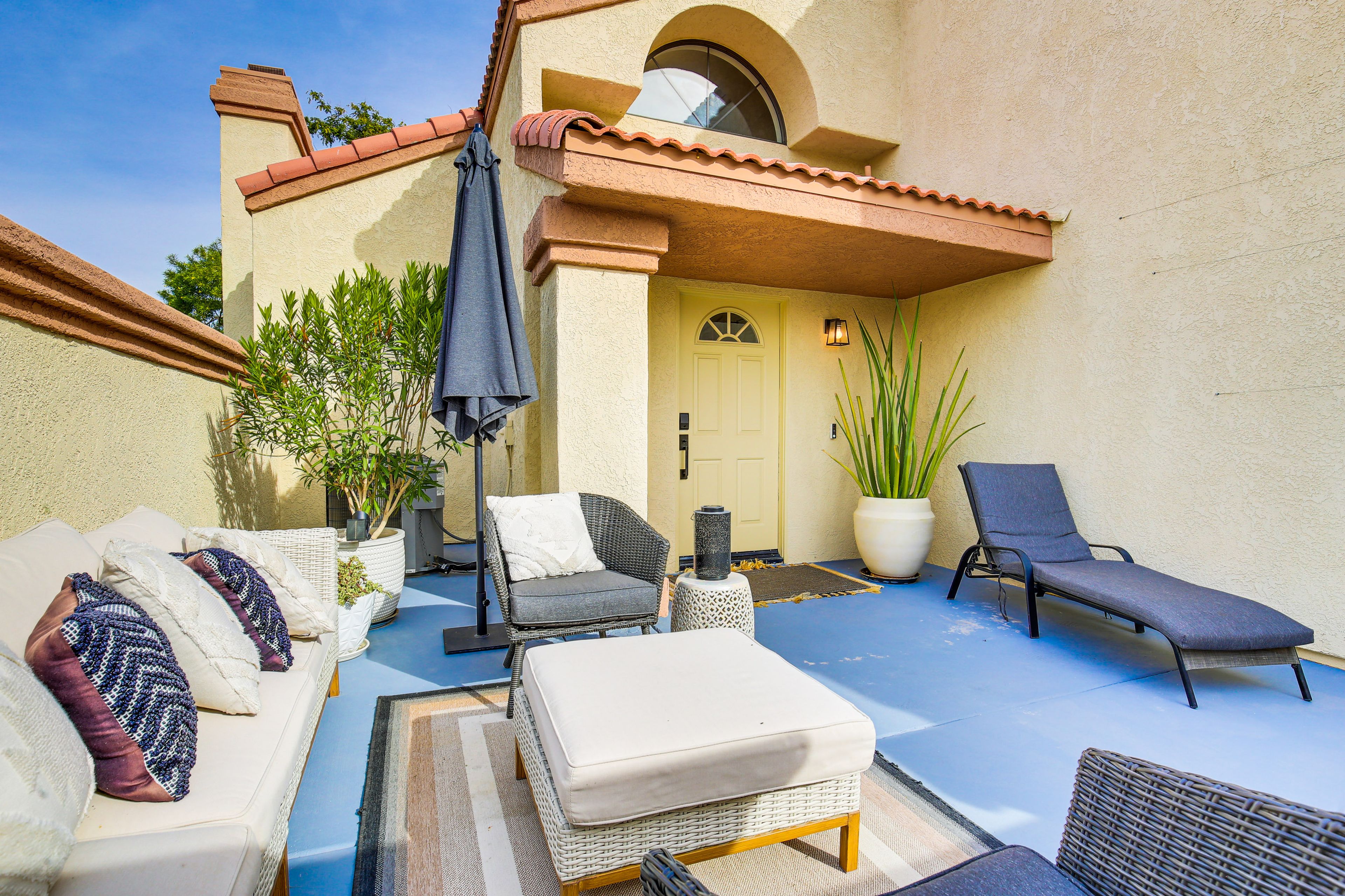 2nd Patio | Front Entry