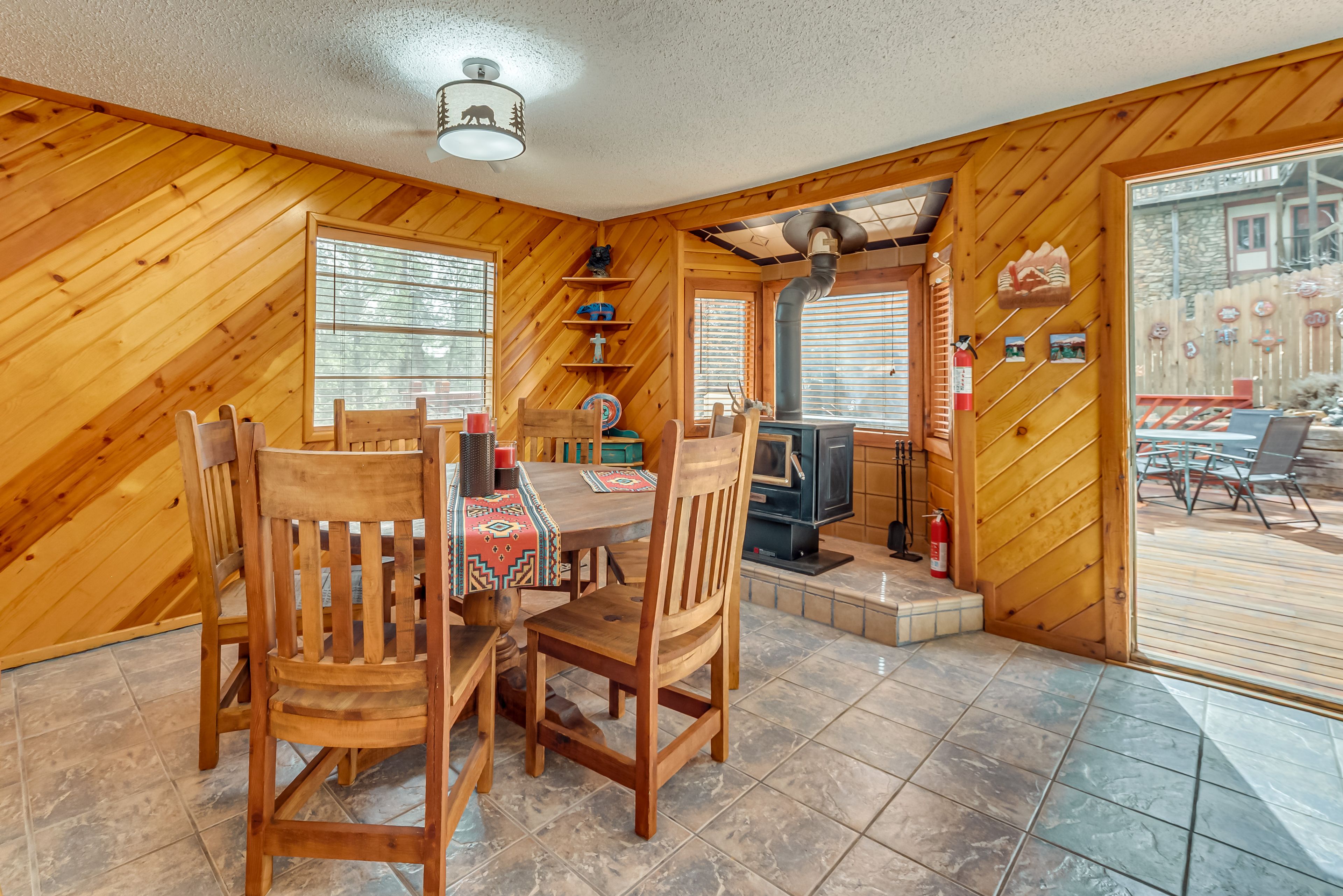 Dining Area | Dishware/Flatware | Wood-Burning Stove