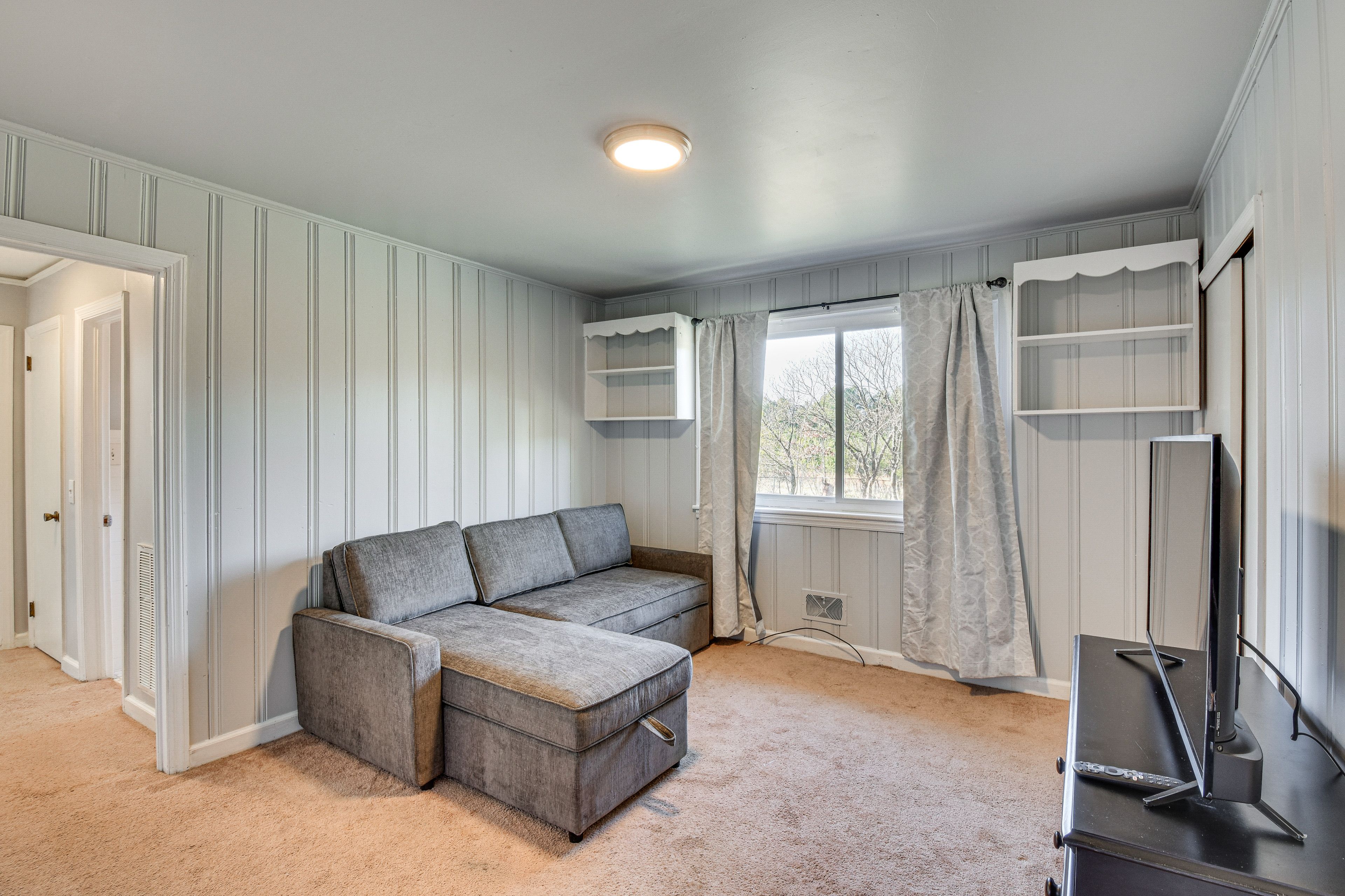 TV Room | Full Futon