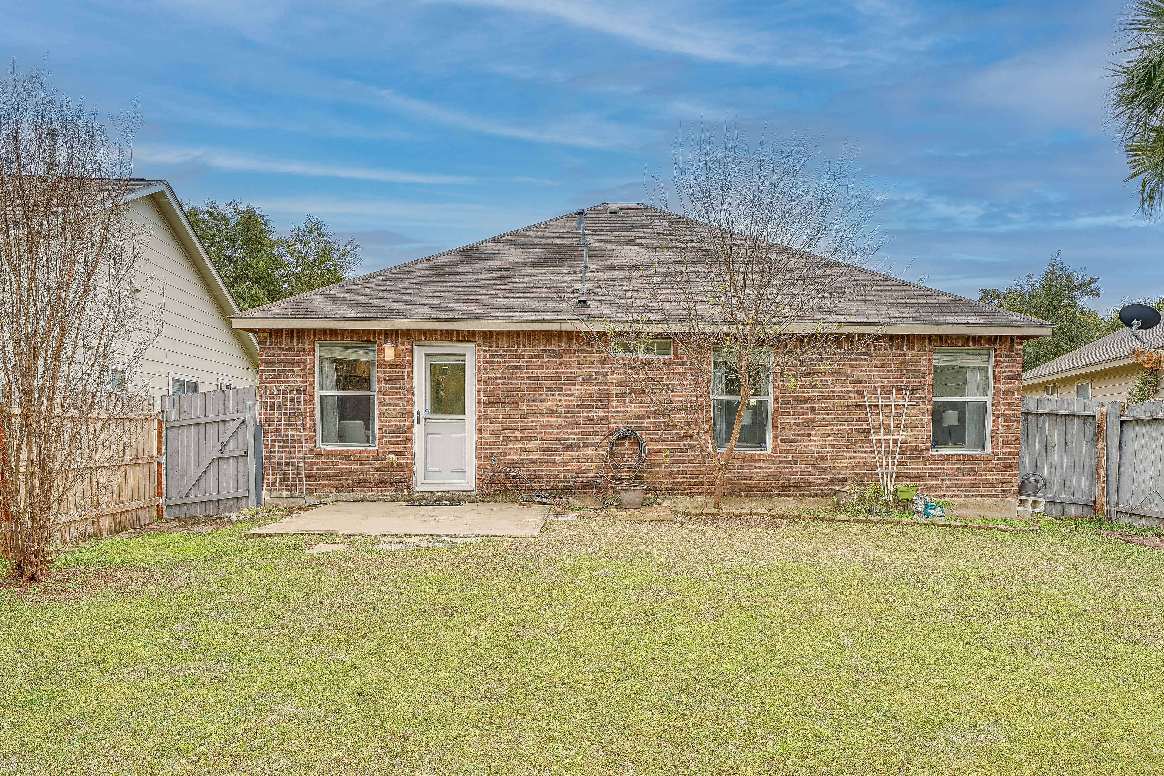 Fenced-In Yard