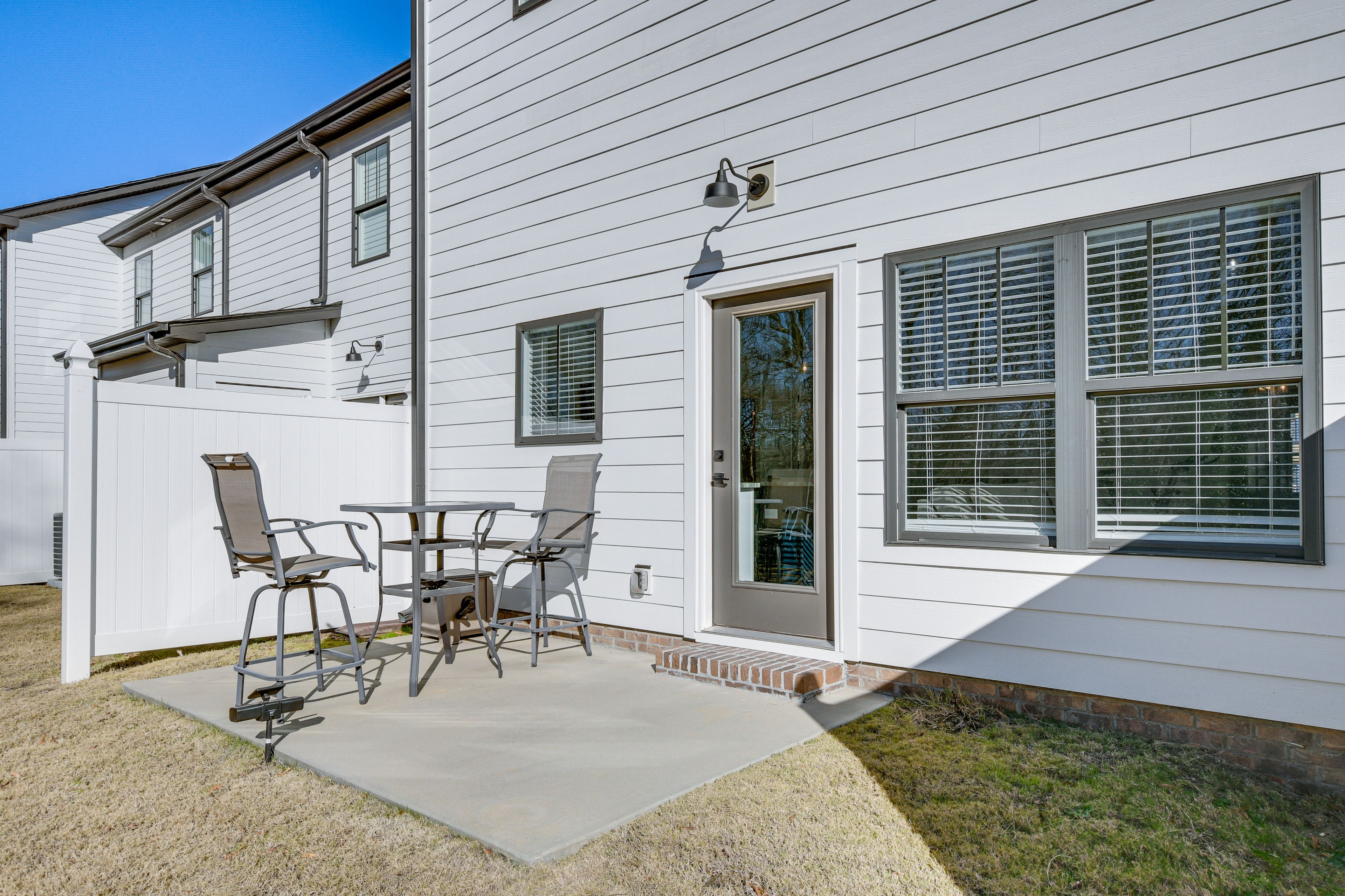 Back Patio | Outdoor Seating