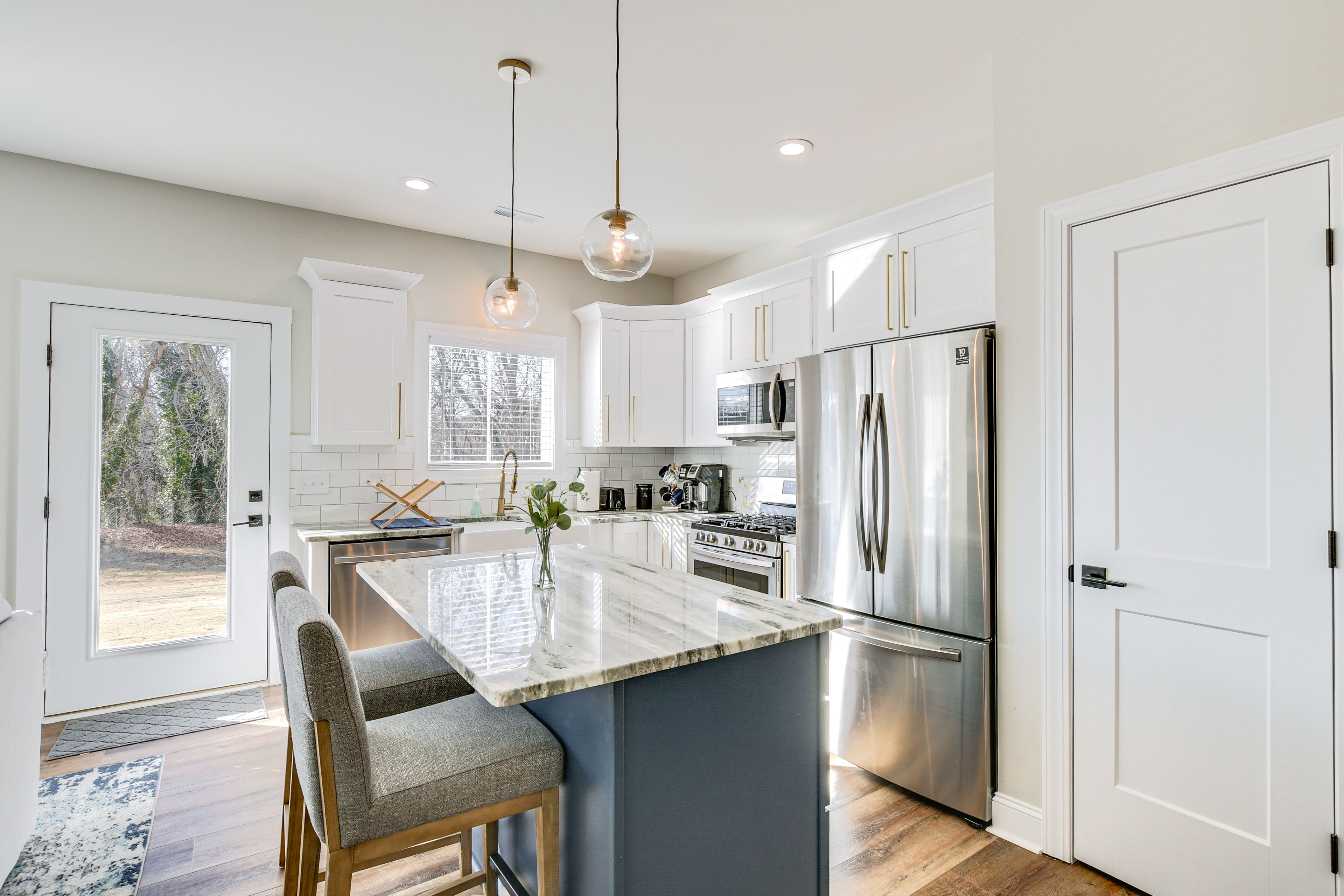 Kitchen | 1st Floor | Breakfast Bar | Drip Coffee Maker