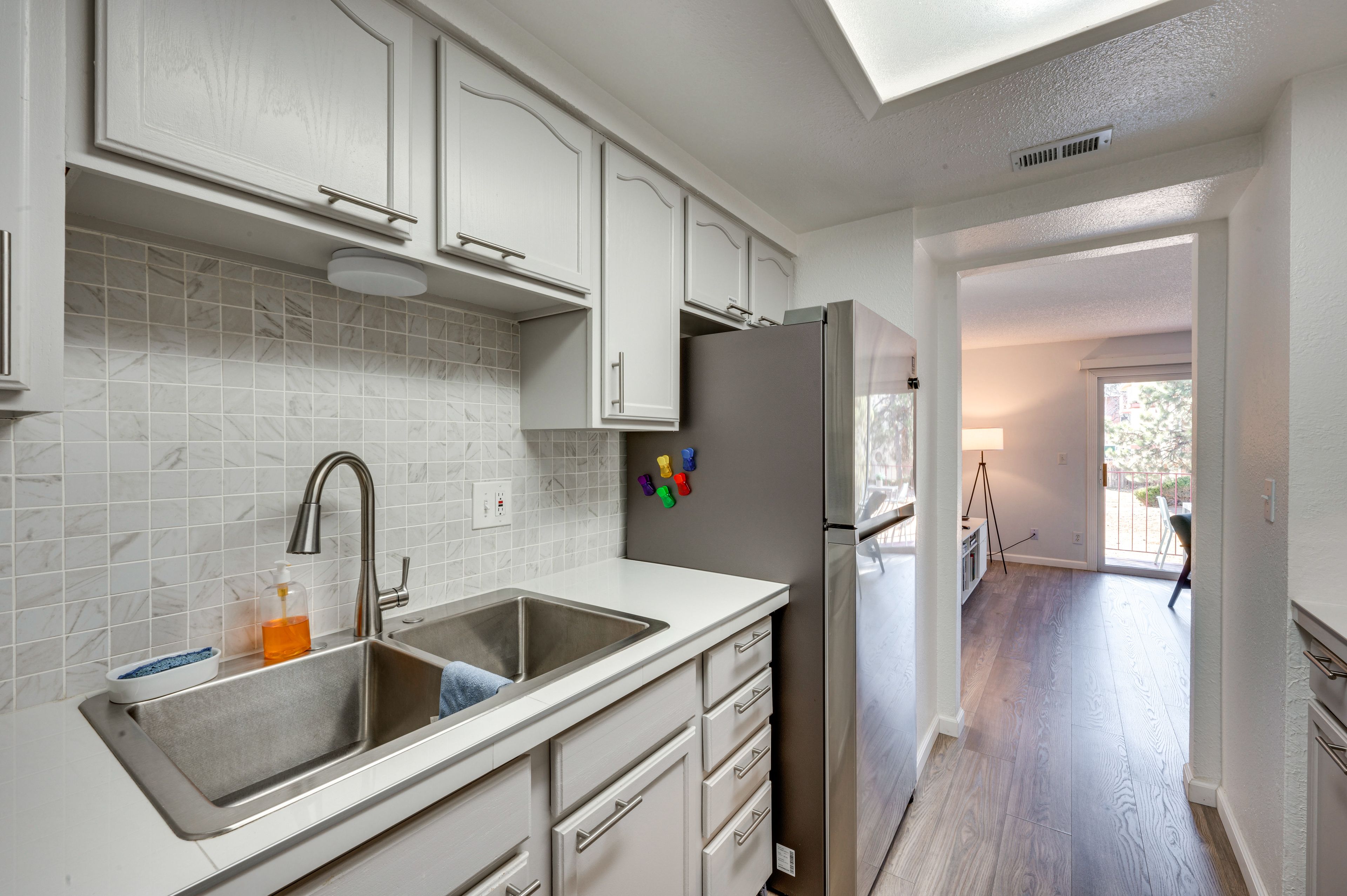 Kitchen | Equipped w/ Cooking Basics