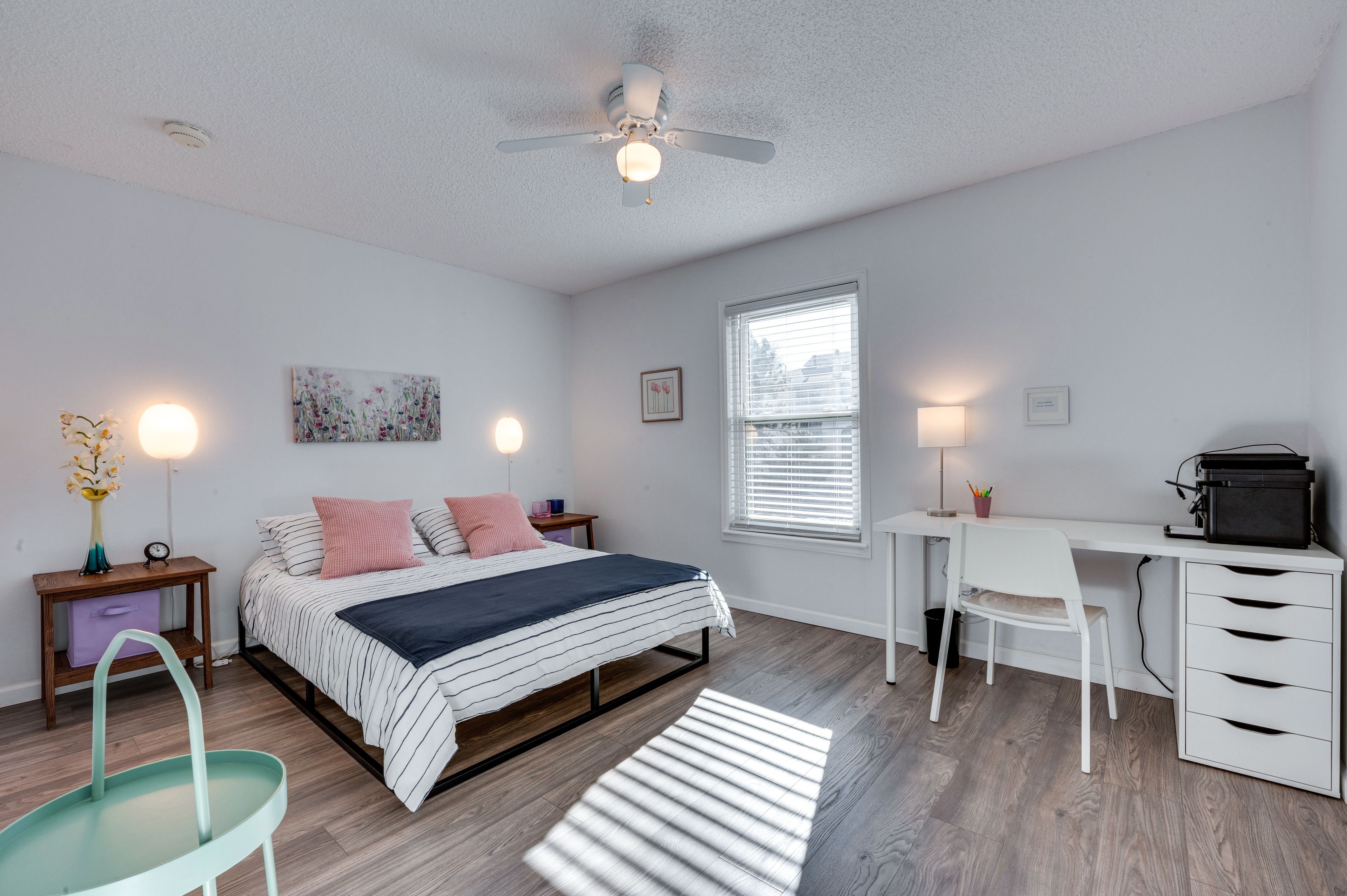 Bedroom 2 | Queen Bed