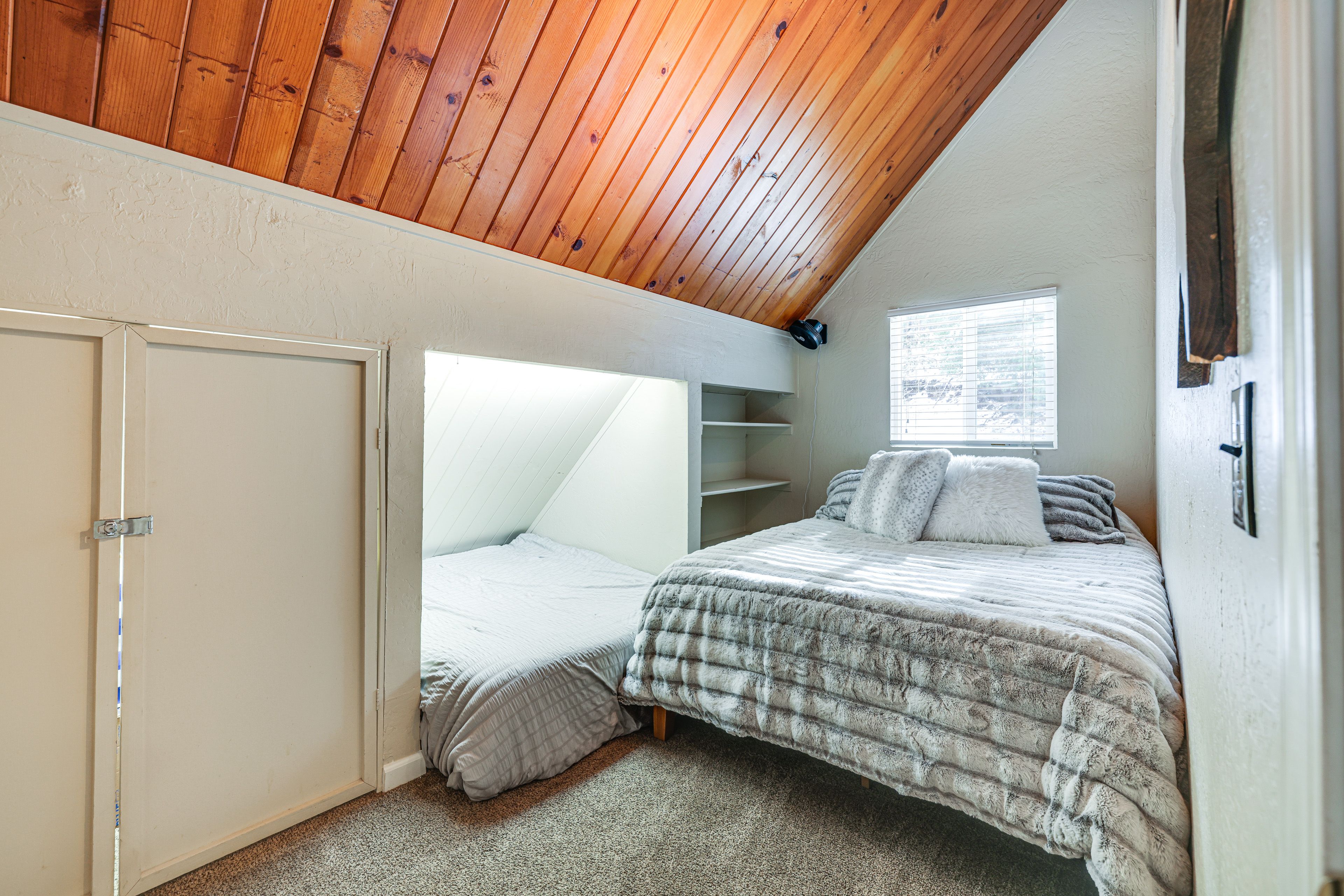Bedroom 3 | Queen Bed | Full Floor Mattress