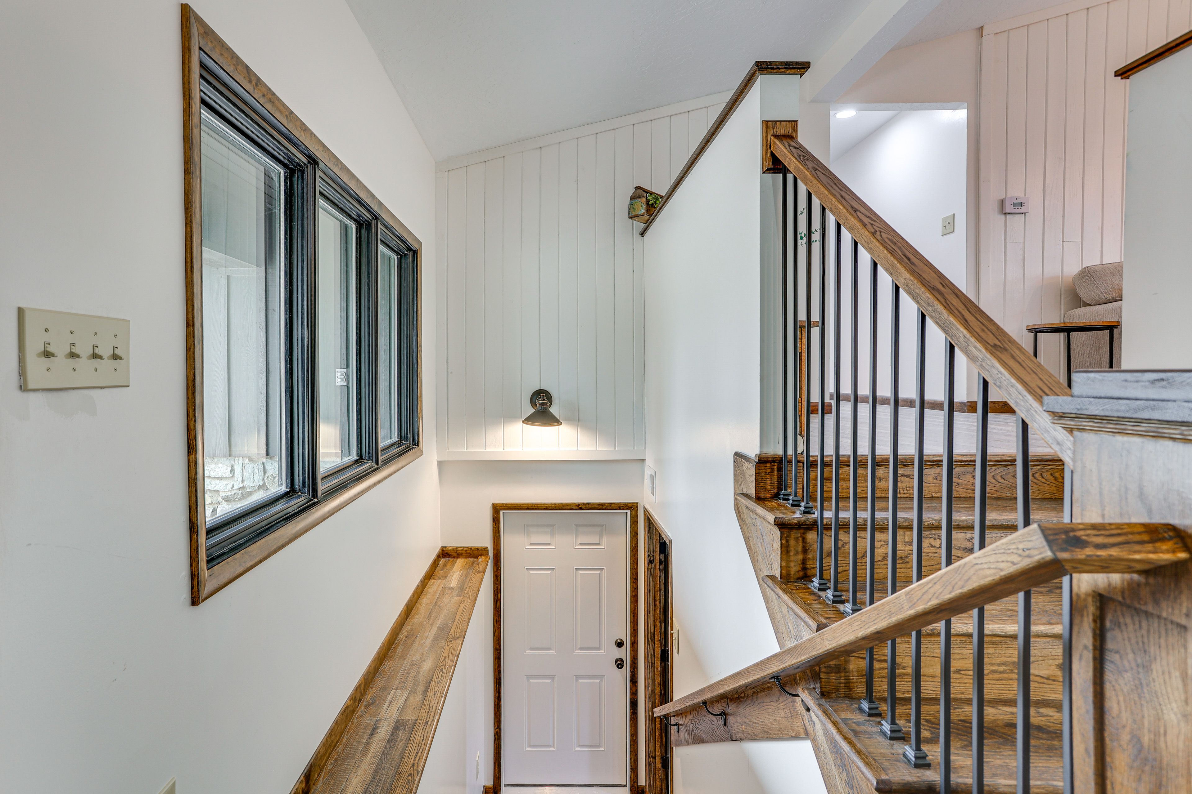 Entryway | Interior Stairs Required