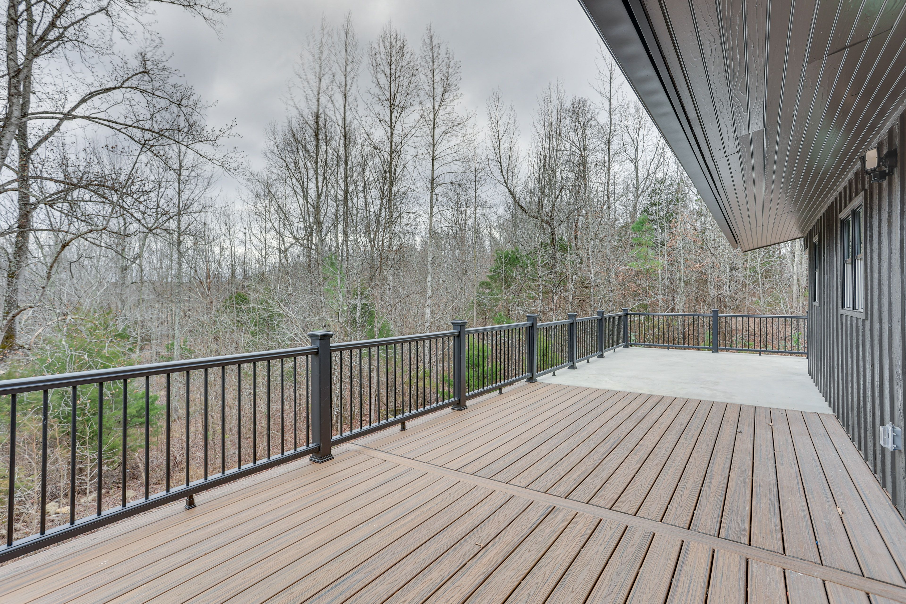 Main Deck/Balcony