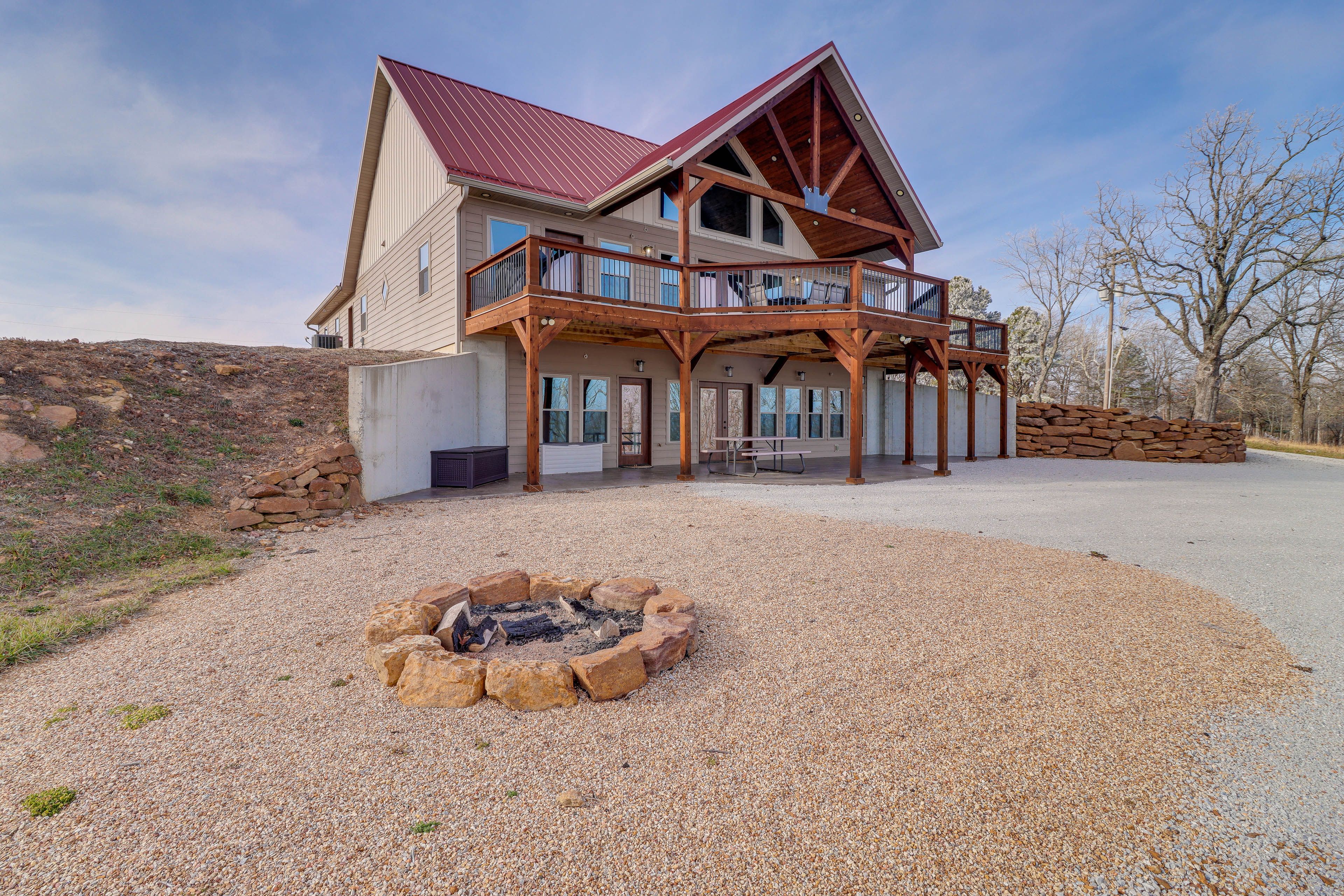 Harrison Vacation Rental | 3BR | 3BA | Step-Free Entry | 3,000 Sq Ft