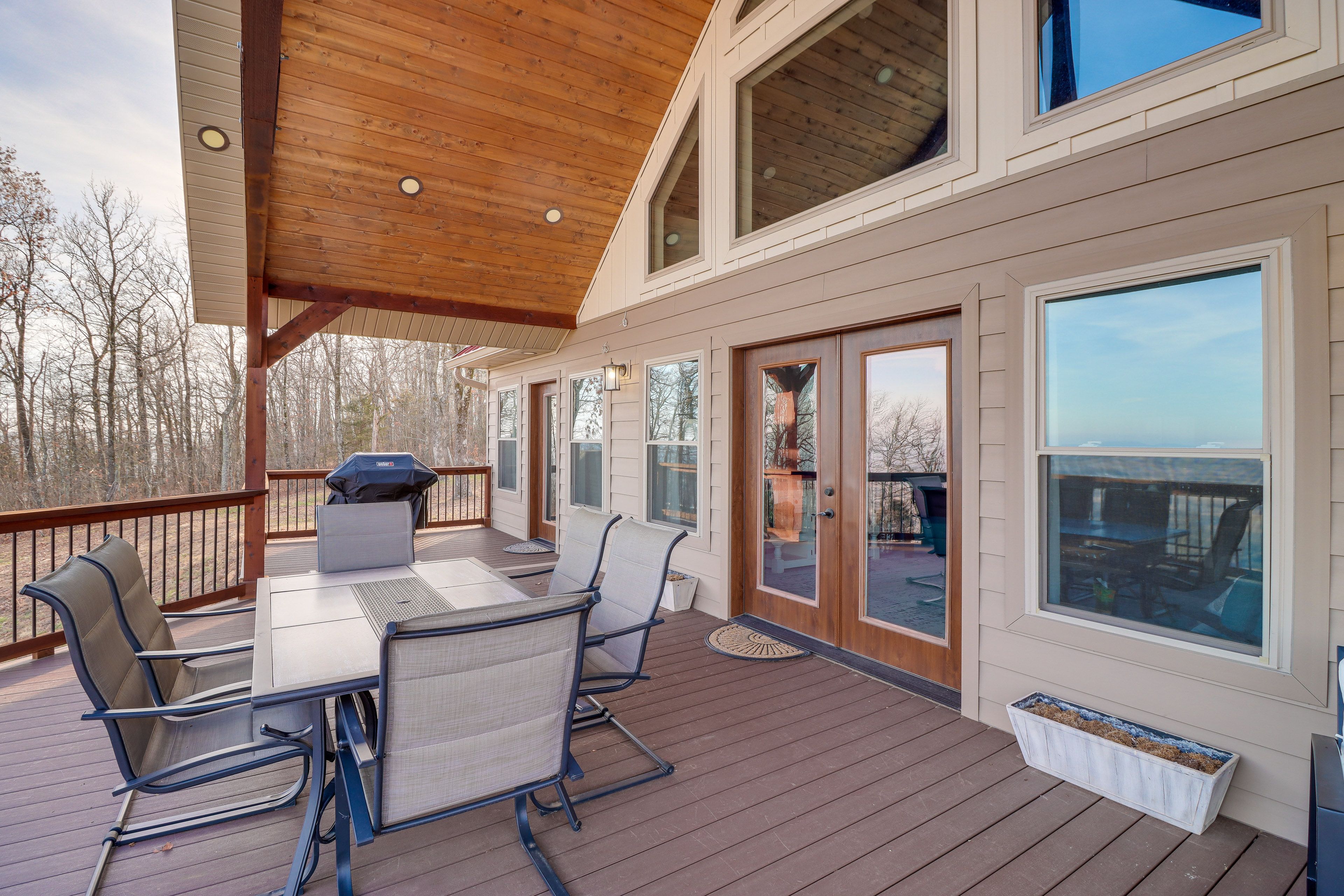 House Exterior | Furnished Deck | Dining Area | Gas Grill