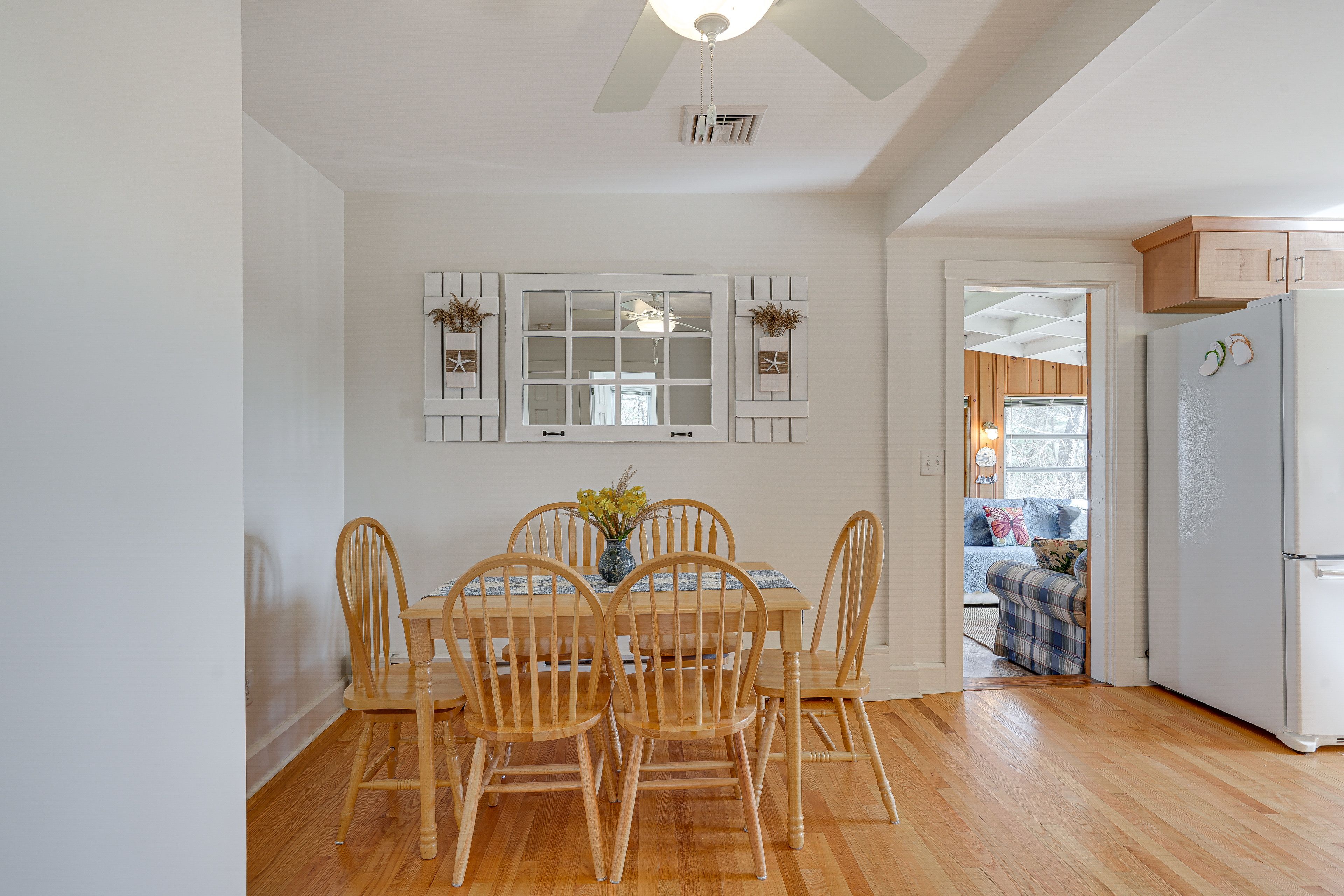 Dining Room | Fully Equipped Kitchen