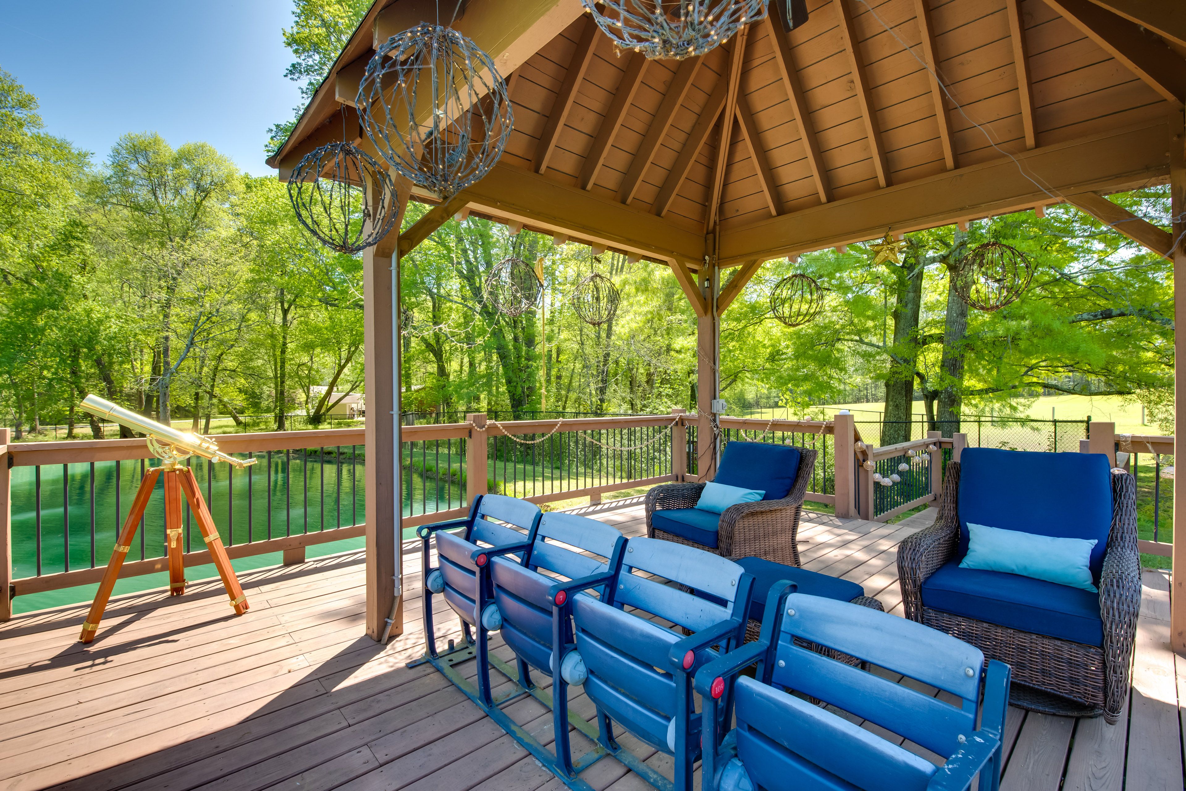 Gazebo | Lake Access