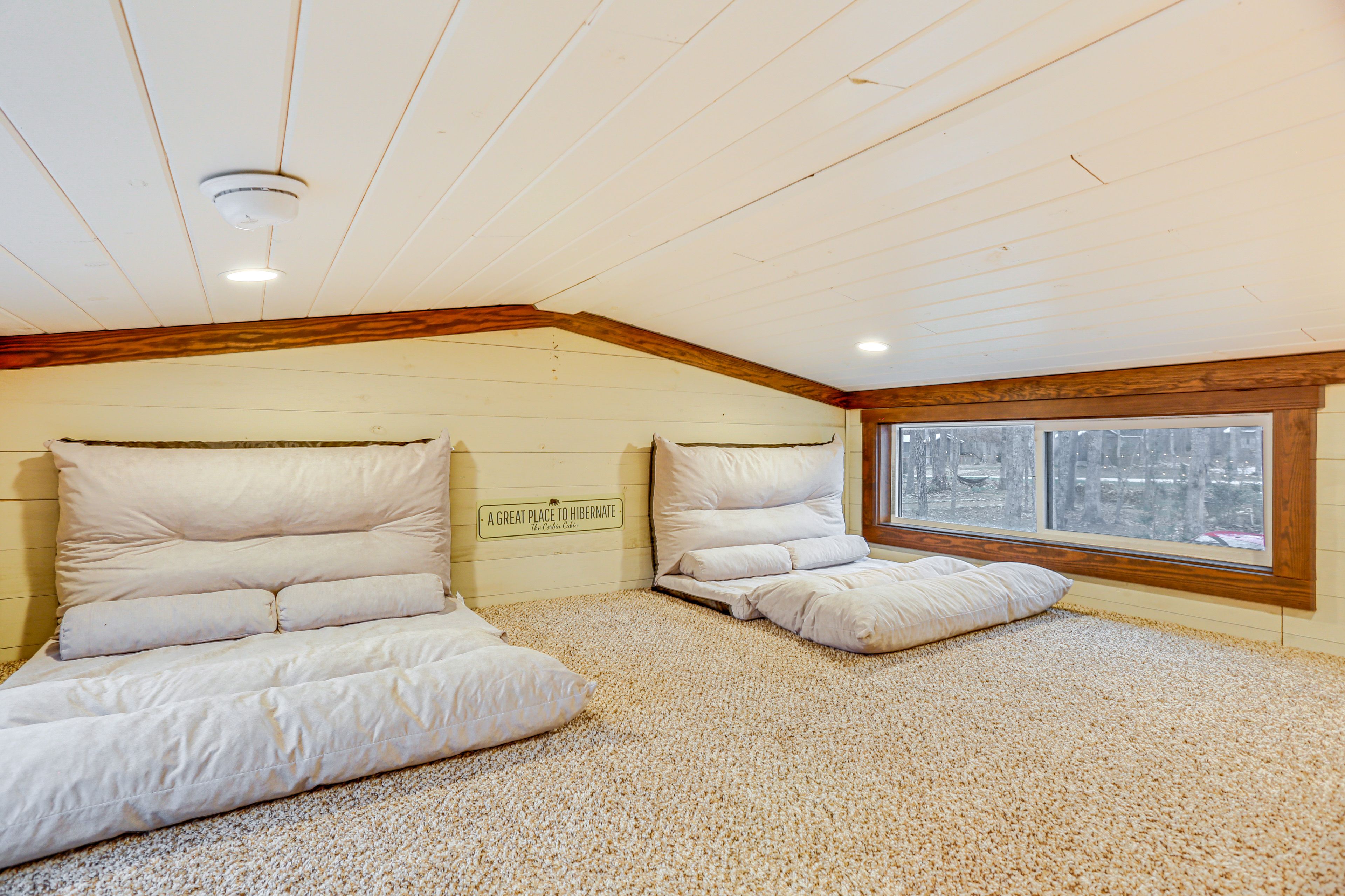 Loft | Additional Sleeping | 2 Folding Sofa Chairs | 2nd Floor | Stairs Required
