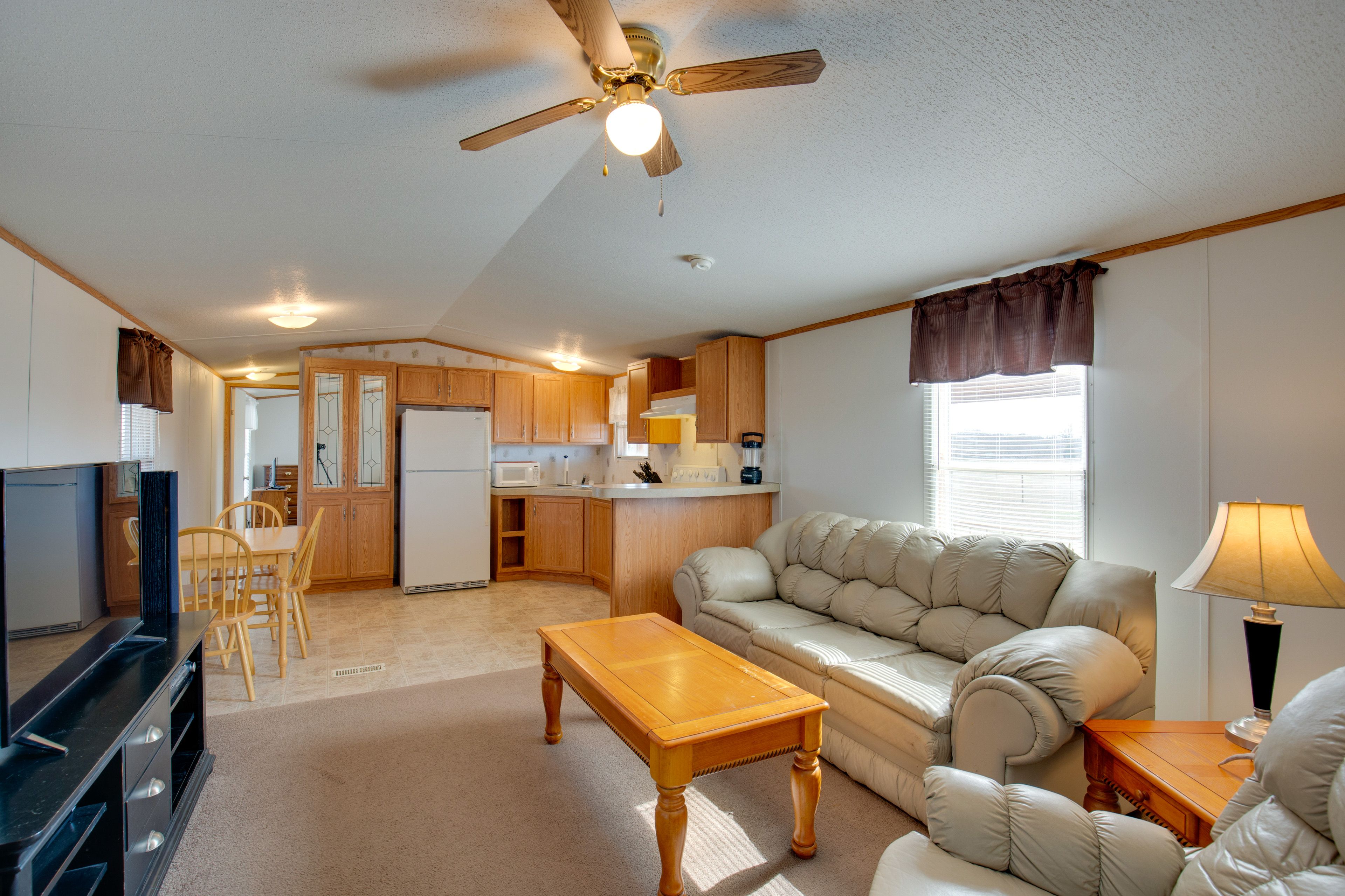 Living Room | Smart TV | Single-Story Unit