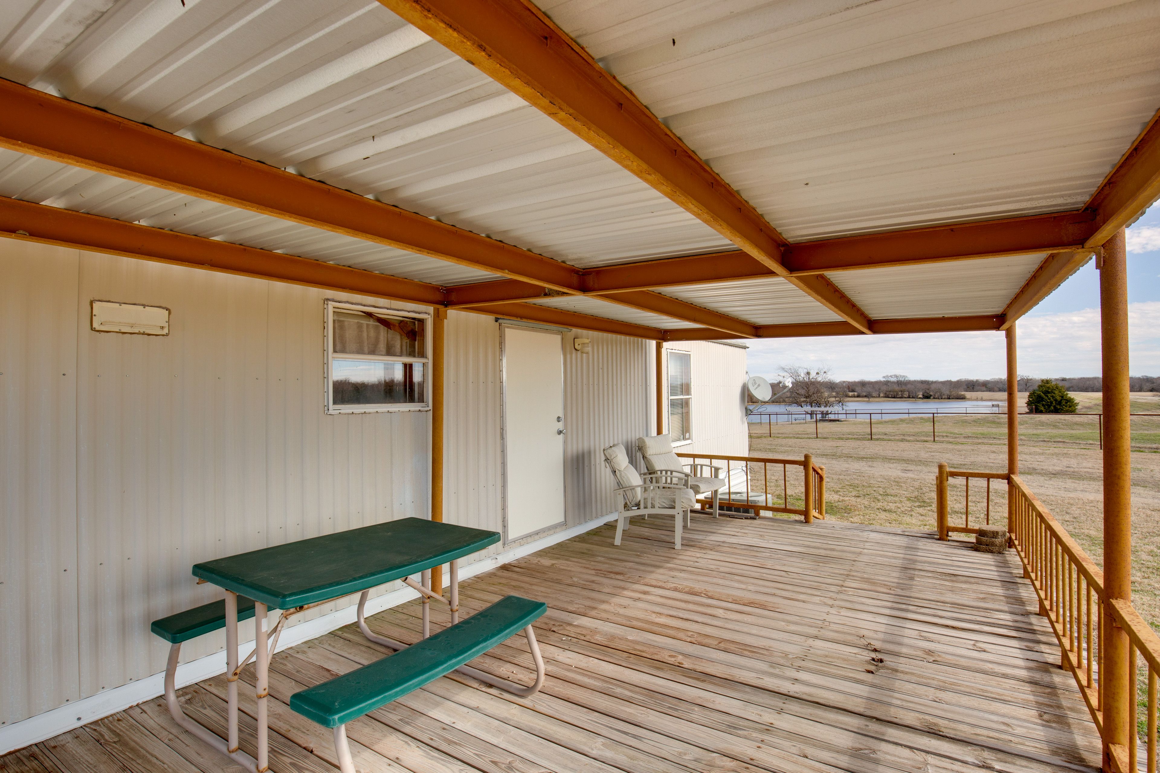 Private Deck