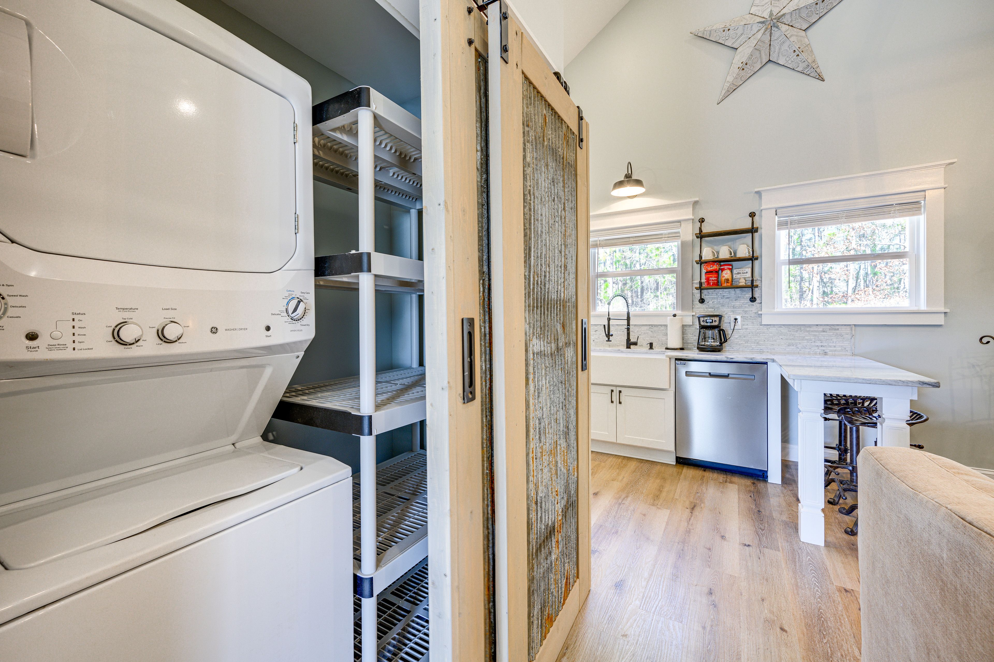 Washer & Dryer | Detergent Provided