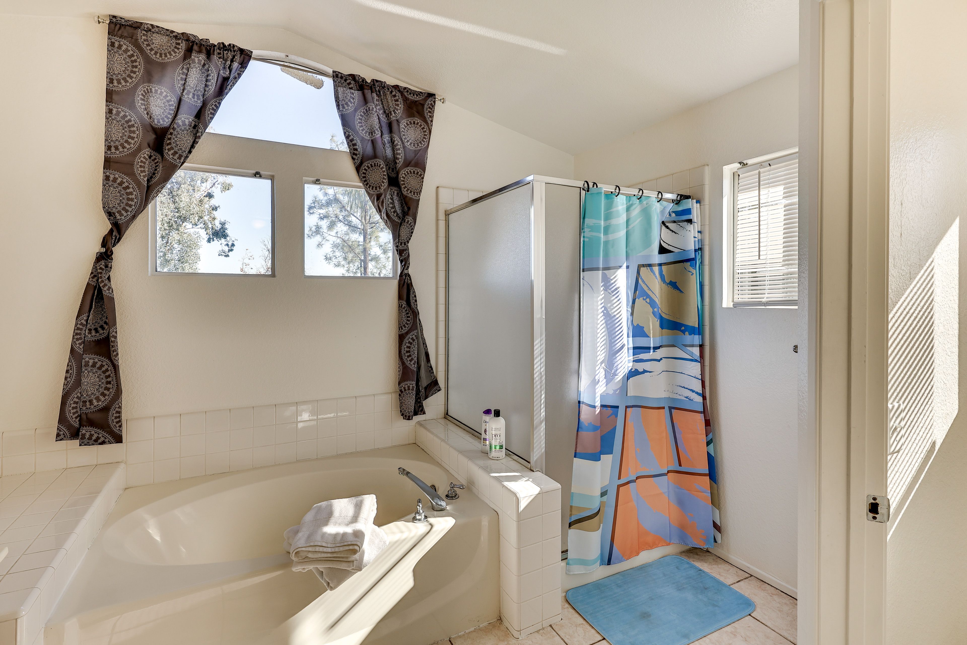 En-Suite Bathroom | Access via Bedroom 1 | Complimentary Toiletries | Hair Dryer