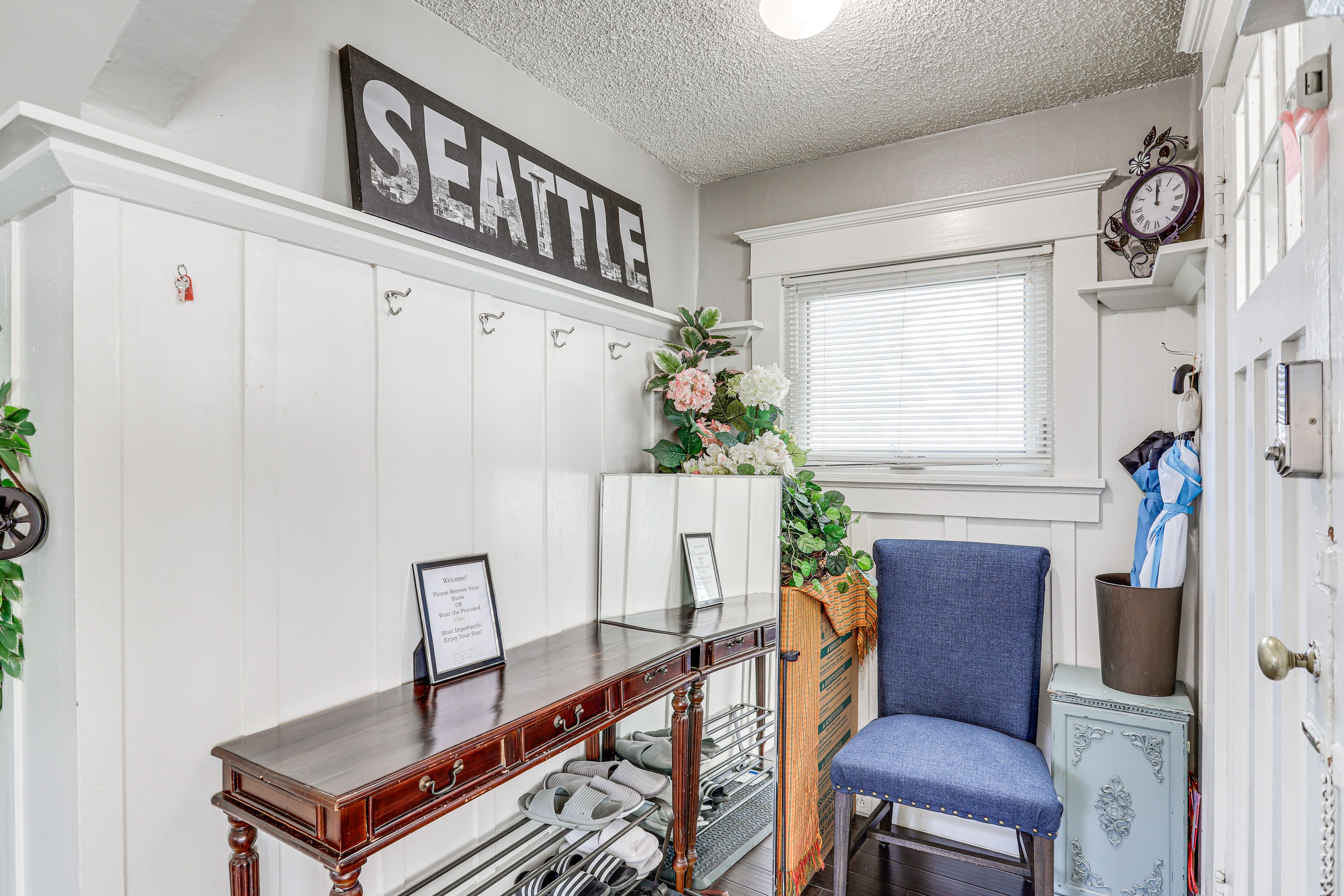 Home Interior | Entry