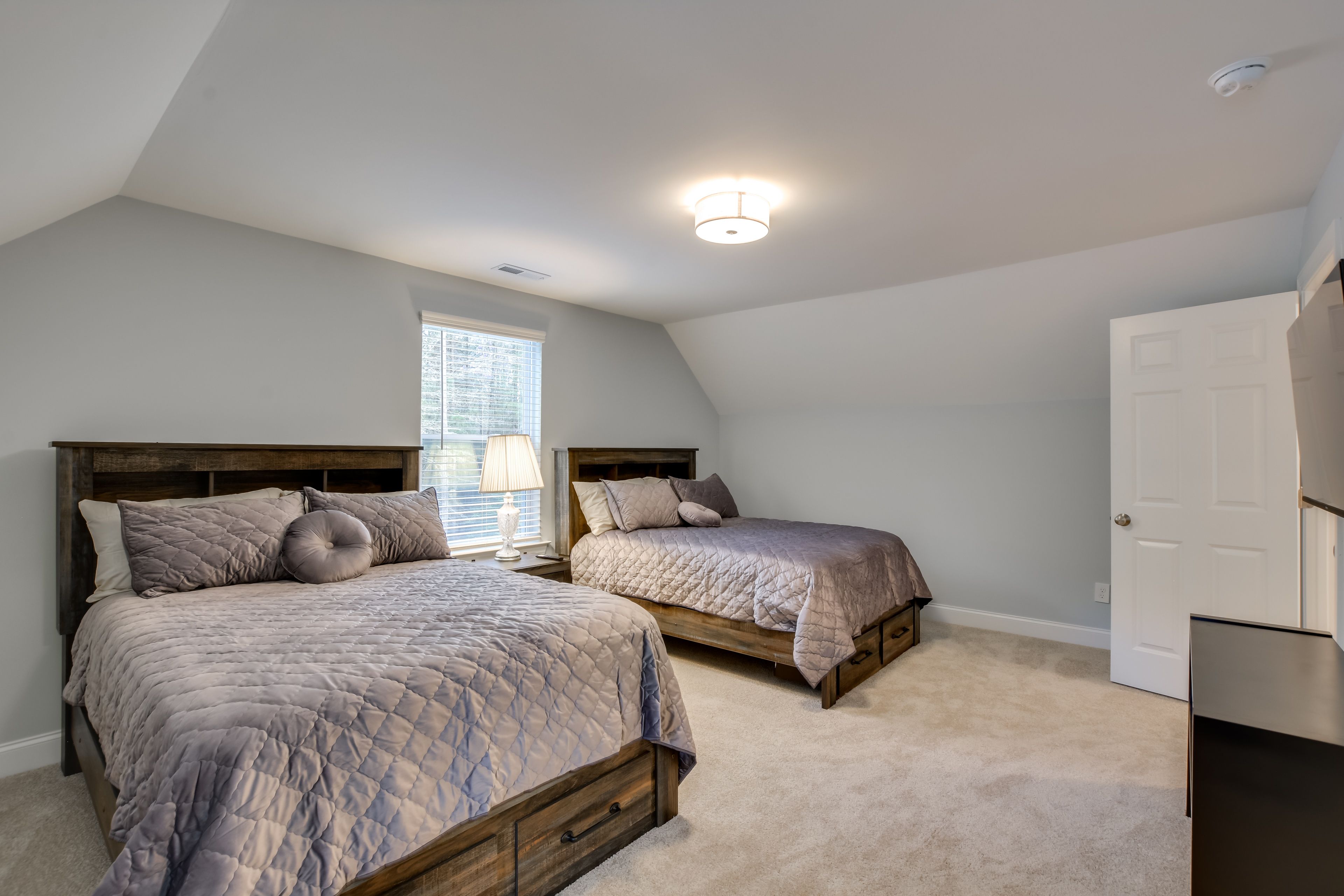 Bedroom 2 | 2 Full Beds | 2nd Floor