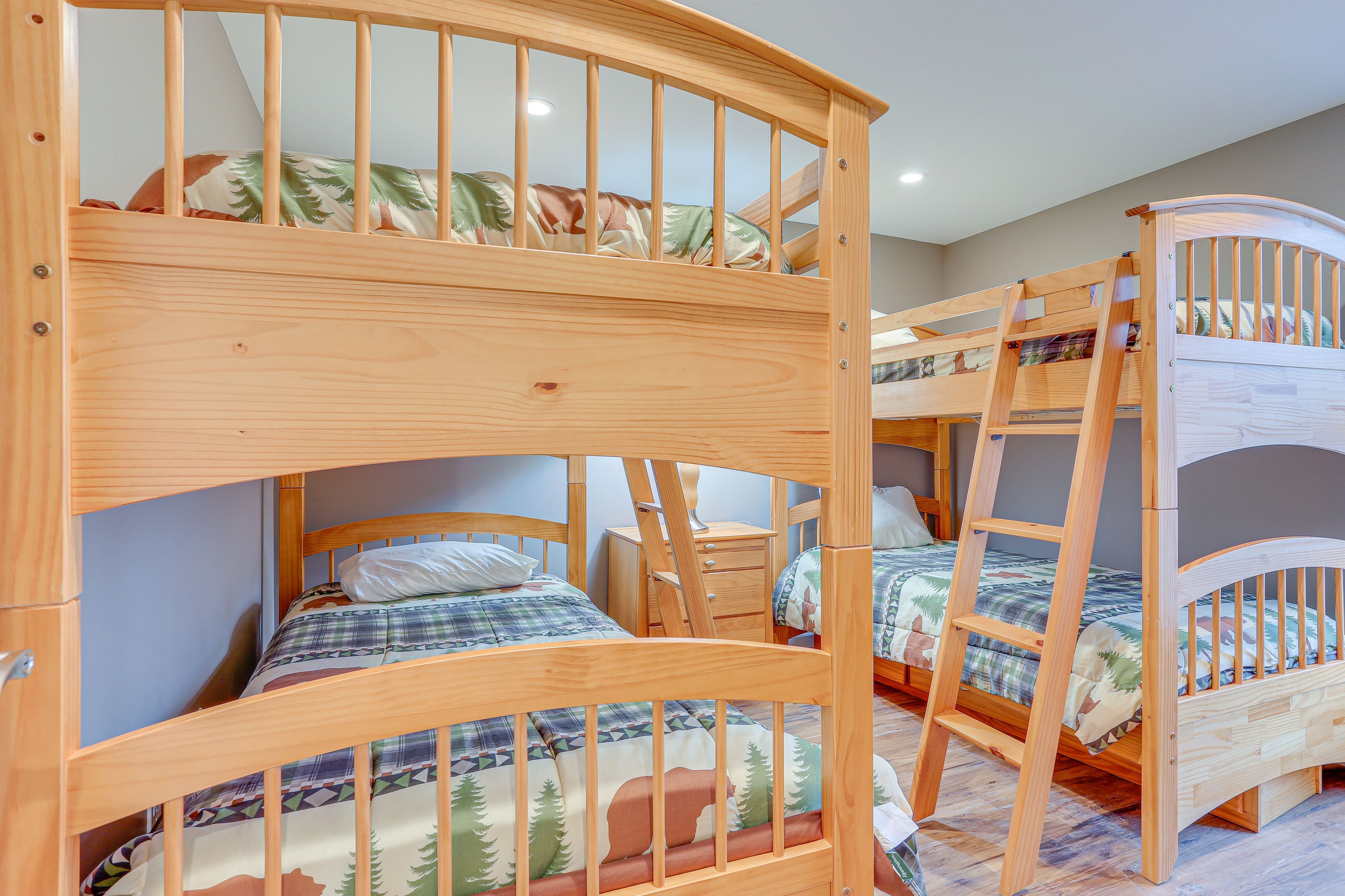 Bedroom 3 | 2 Twin Bunk Beds