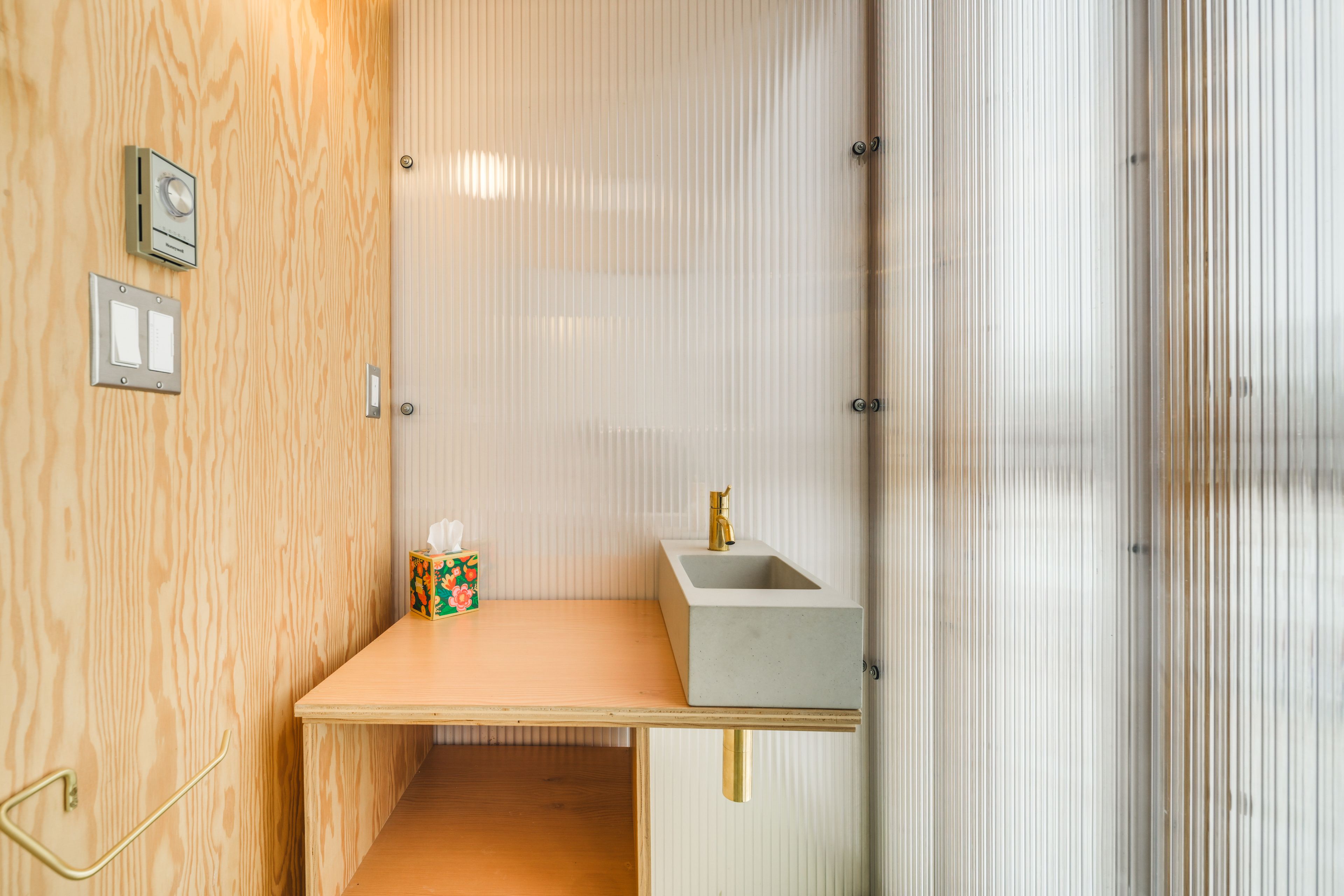 Half Bathroom | 1st Floor | Complimentary Toiletries