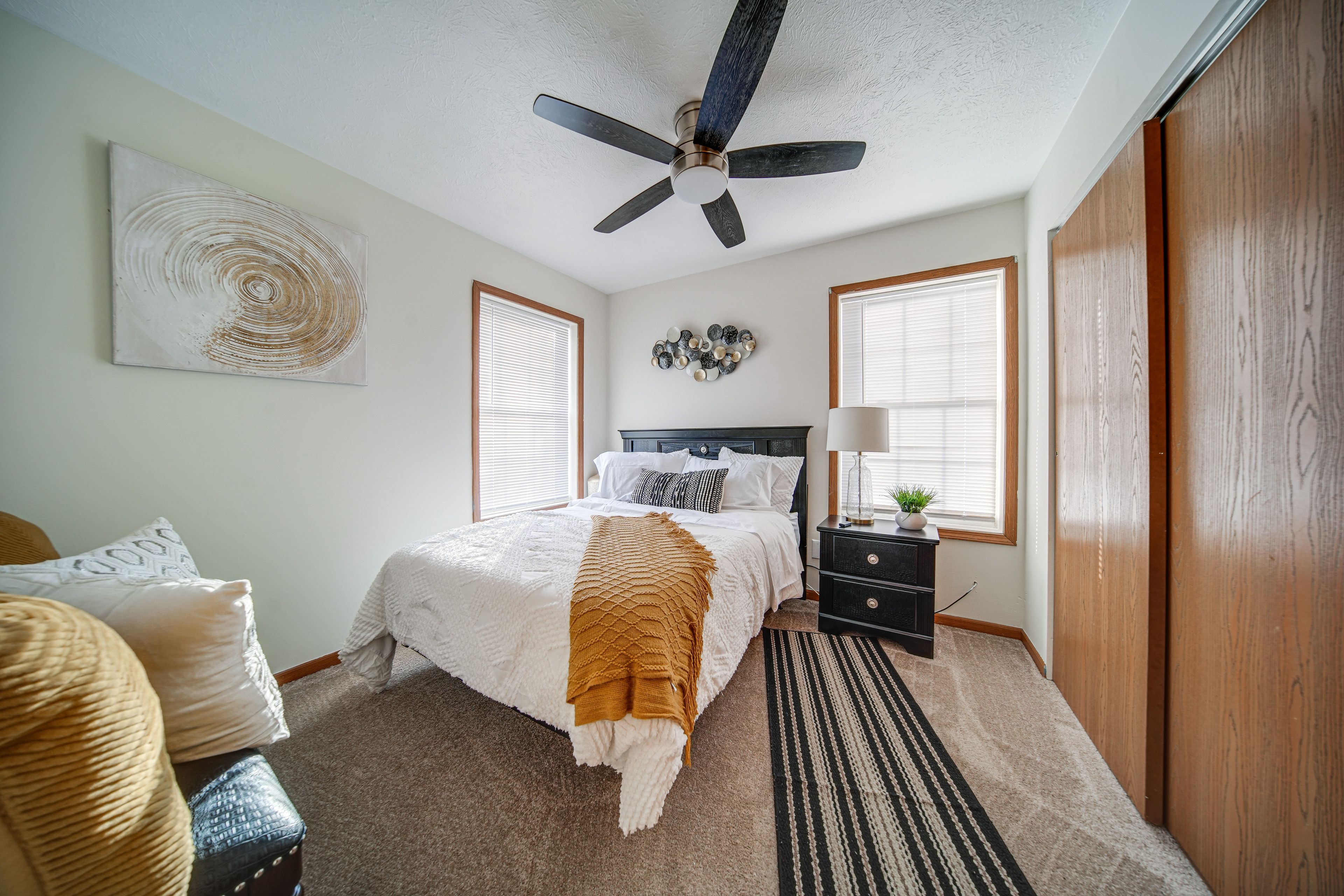 Bedroom 1 | 1st Floor | Full Bed | Linens Provided