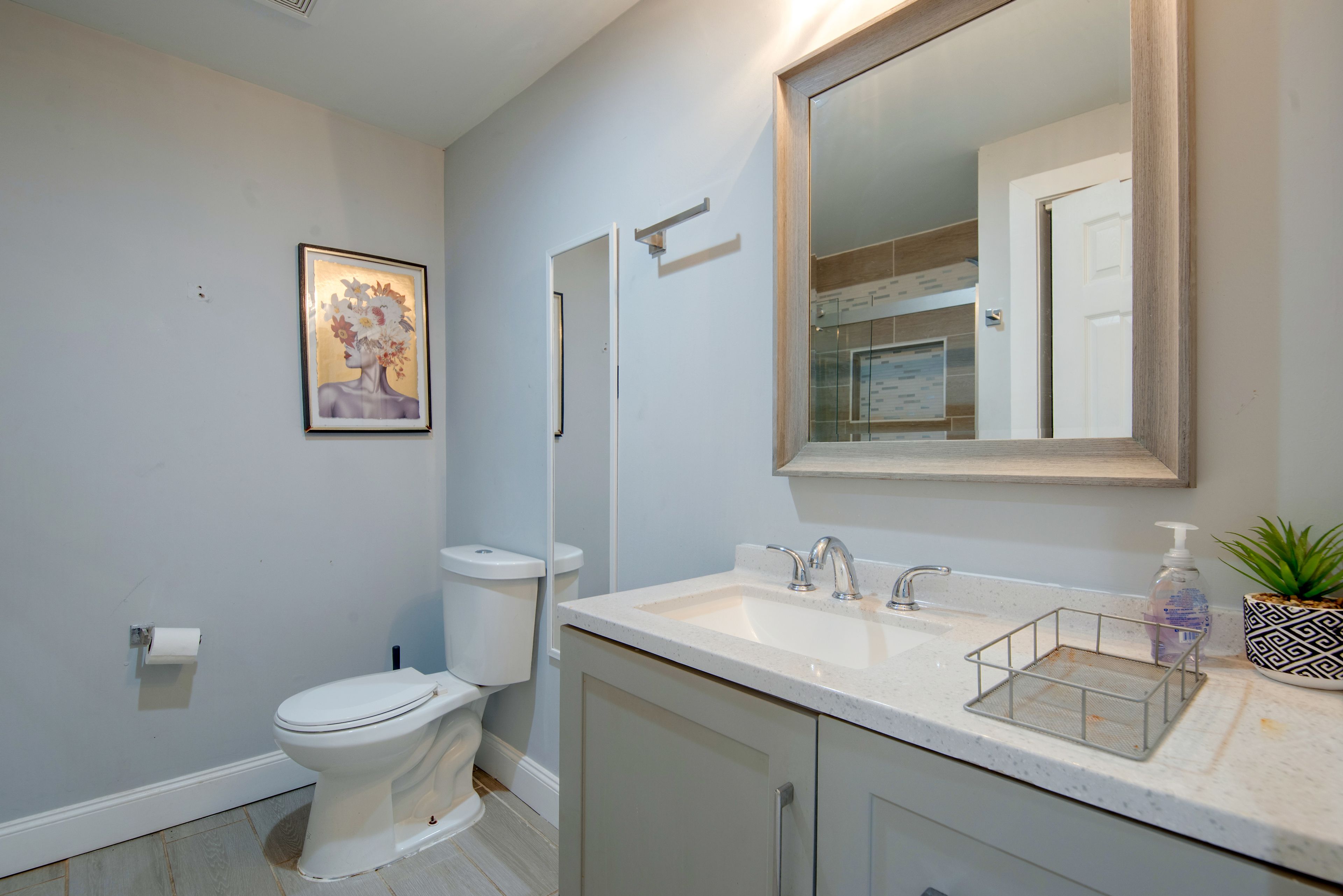 Full Bathroom | Lower Level