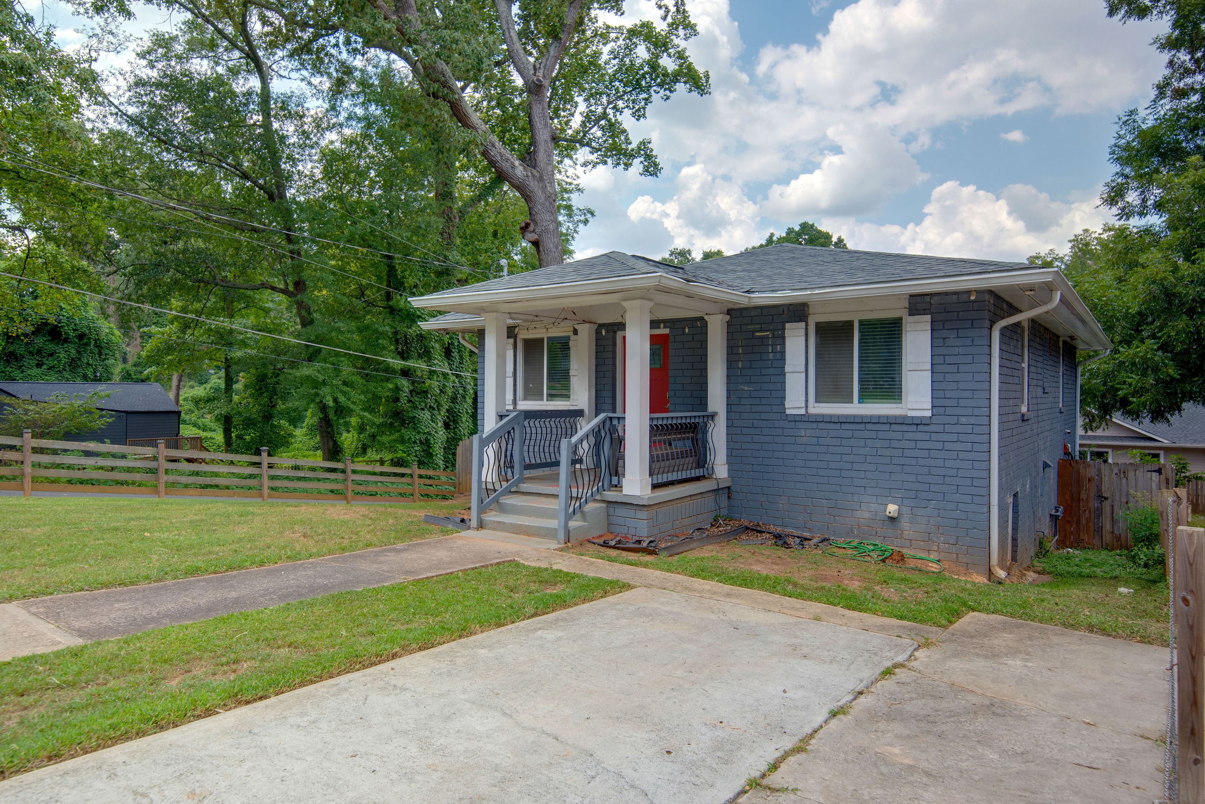 Exterior | 2-Story Home