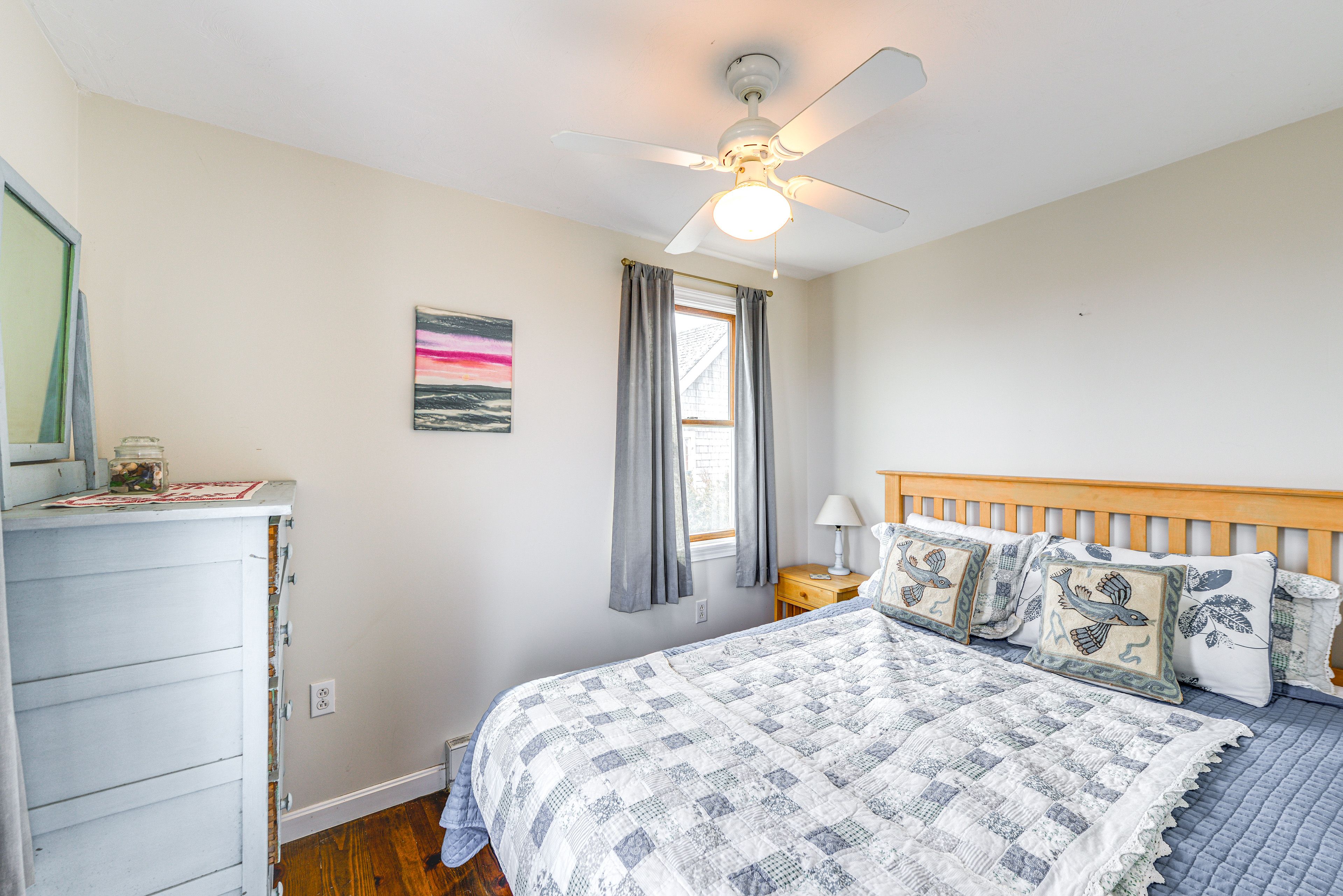 Bedroom 2 | Queen Bed | 2nd Floor