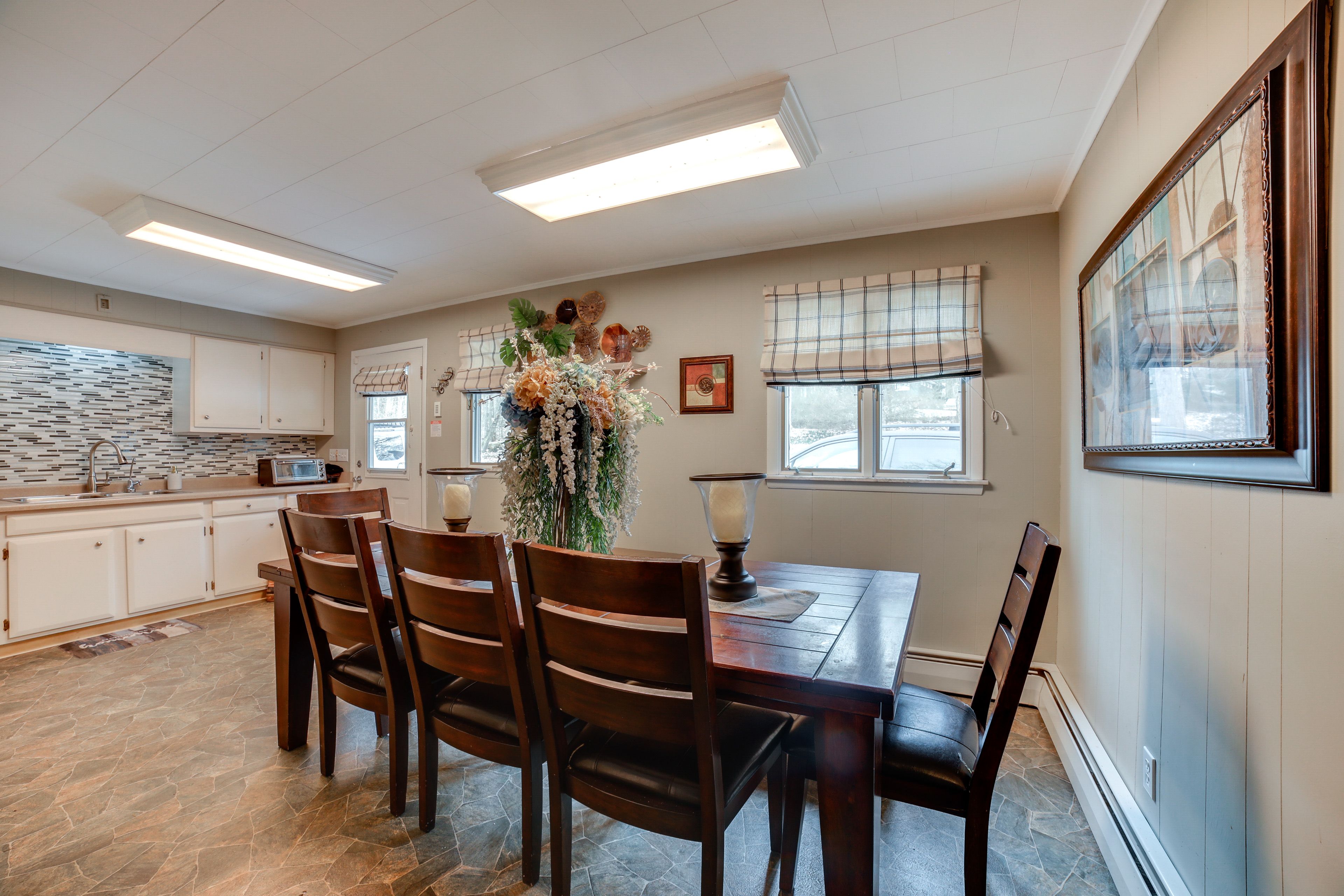 Kitchen | Cooking Basics | Dishware/Flatware Provided