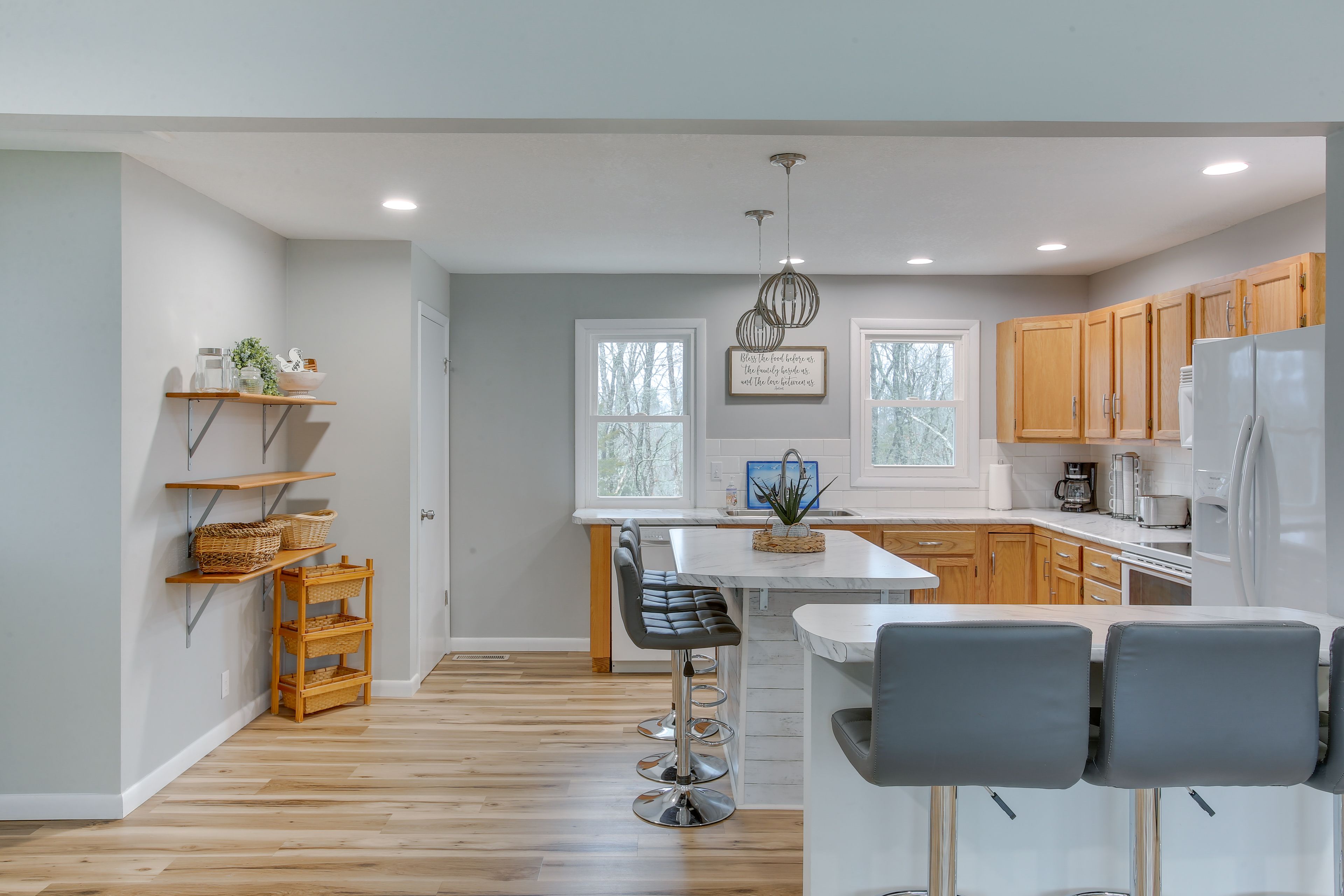 Kitchen | 1st Floor | Trash Bags & Paper Towels