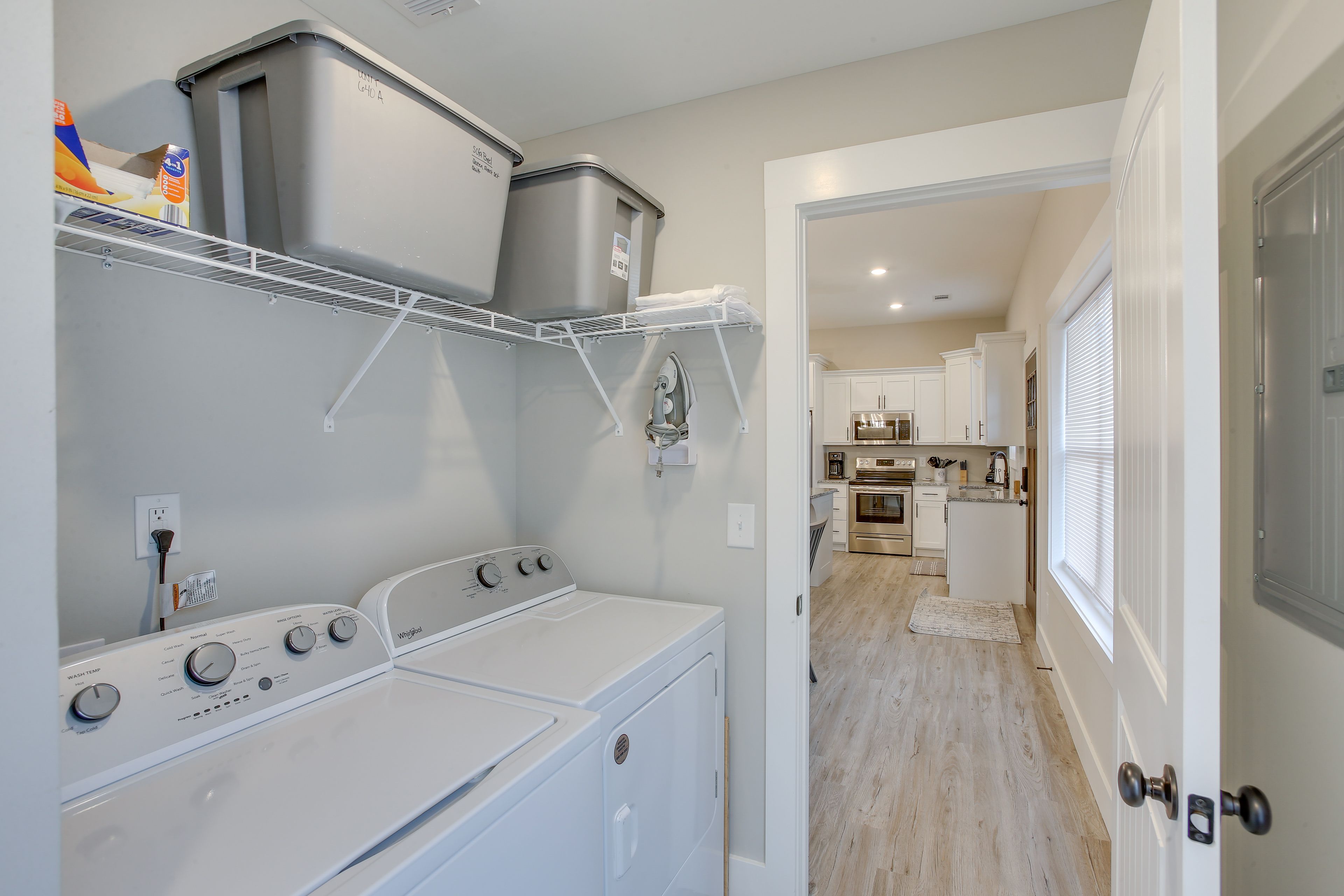 Laundry Room | Washer & Dryer