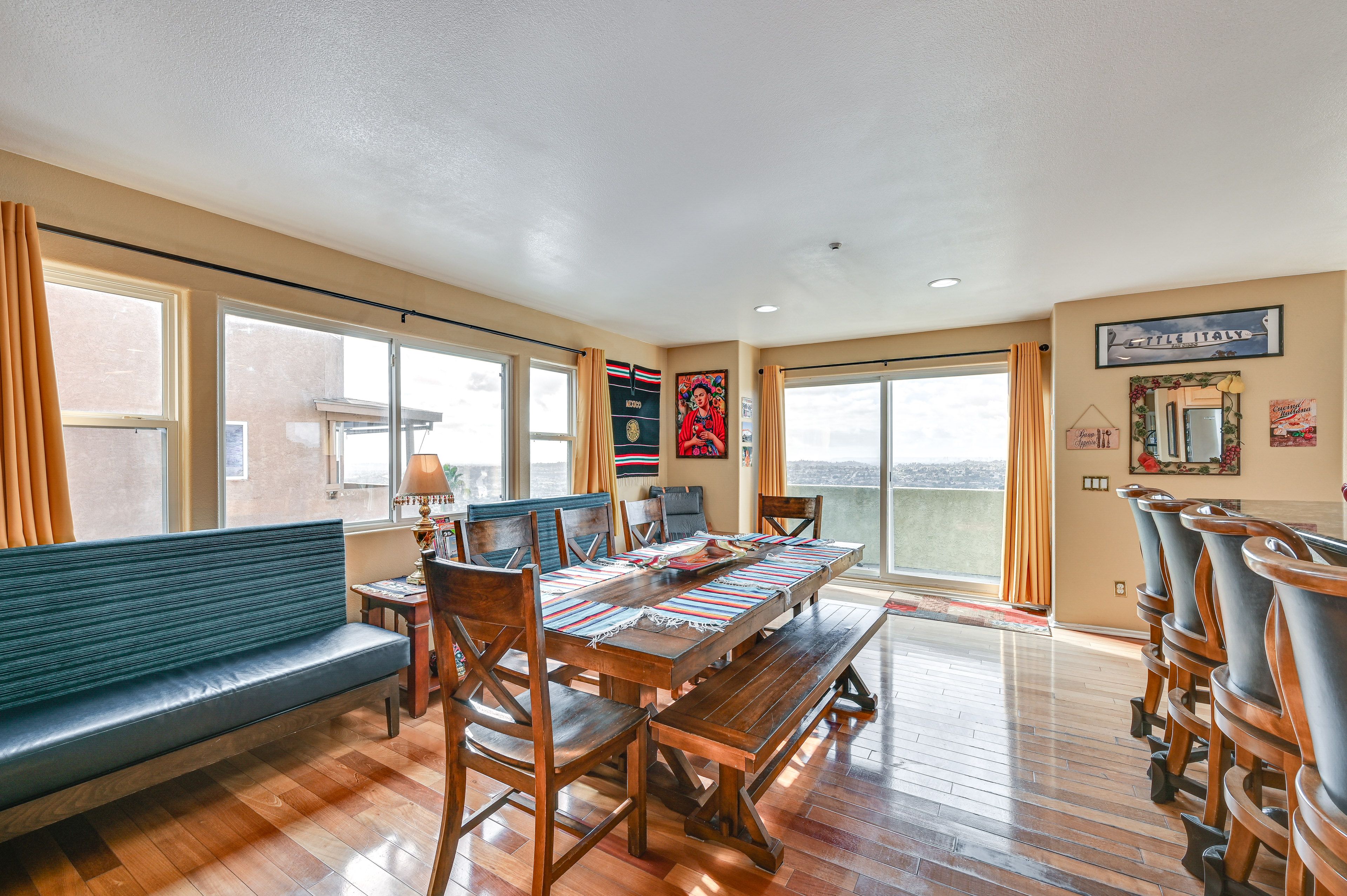 Dining Area | Dishware/Flatware | 1st Floor